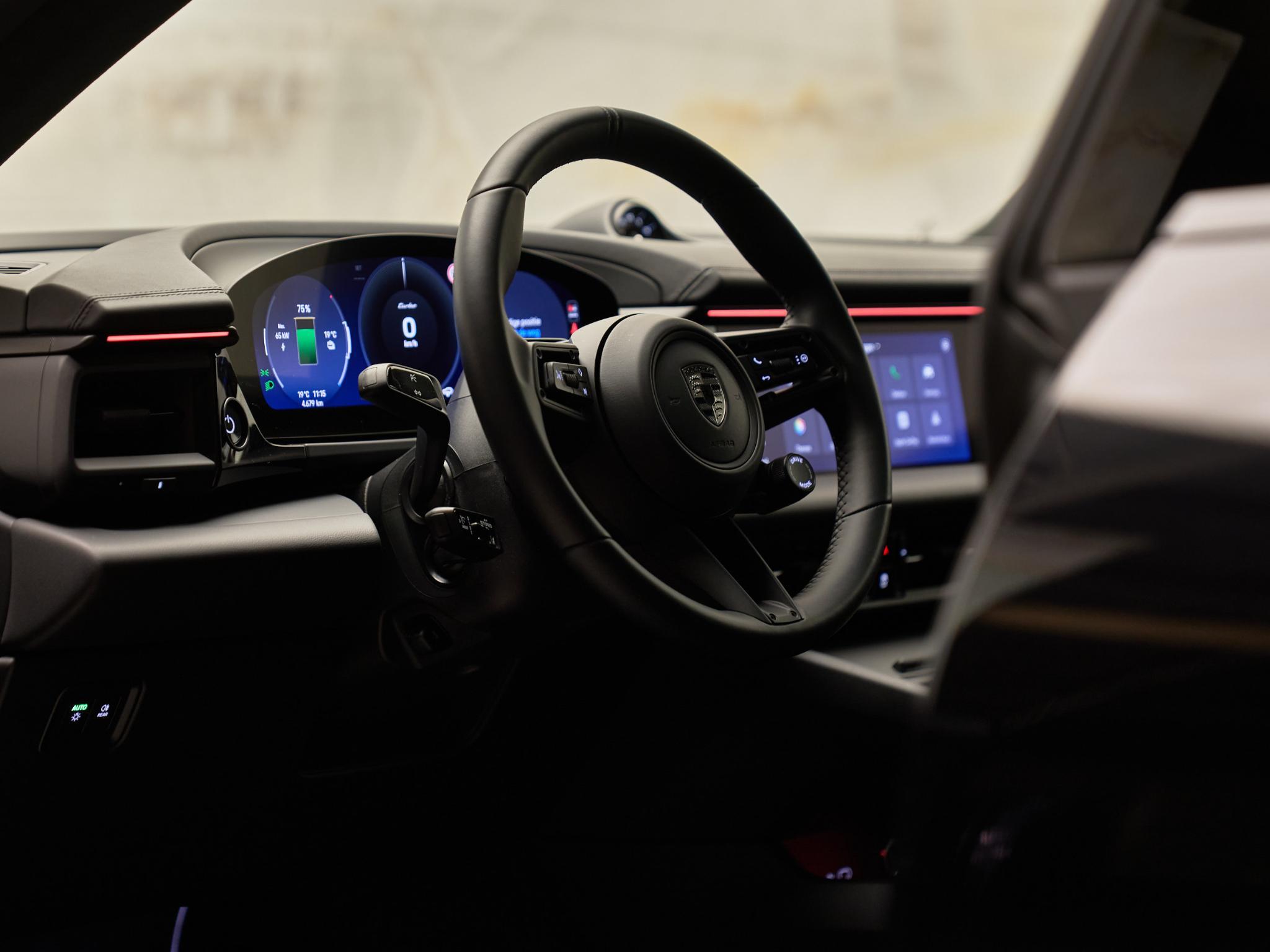 Porsche Macan - 19