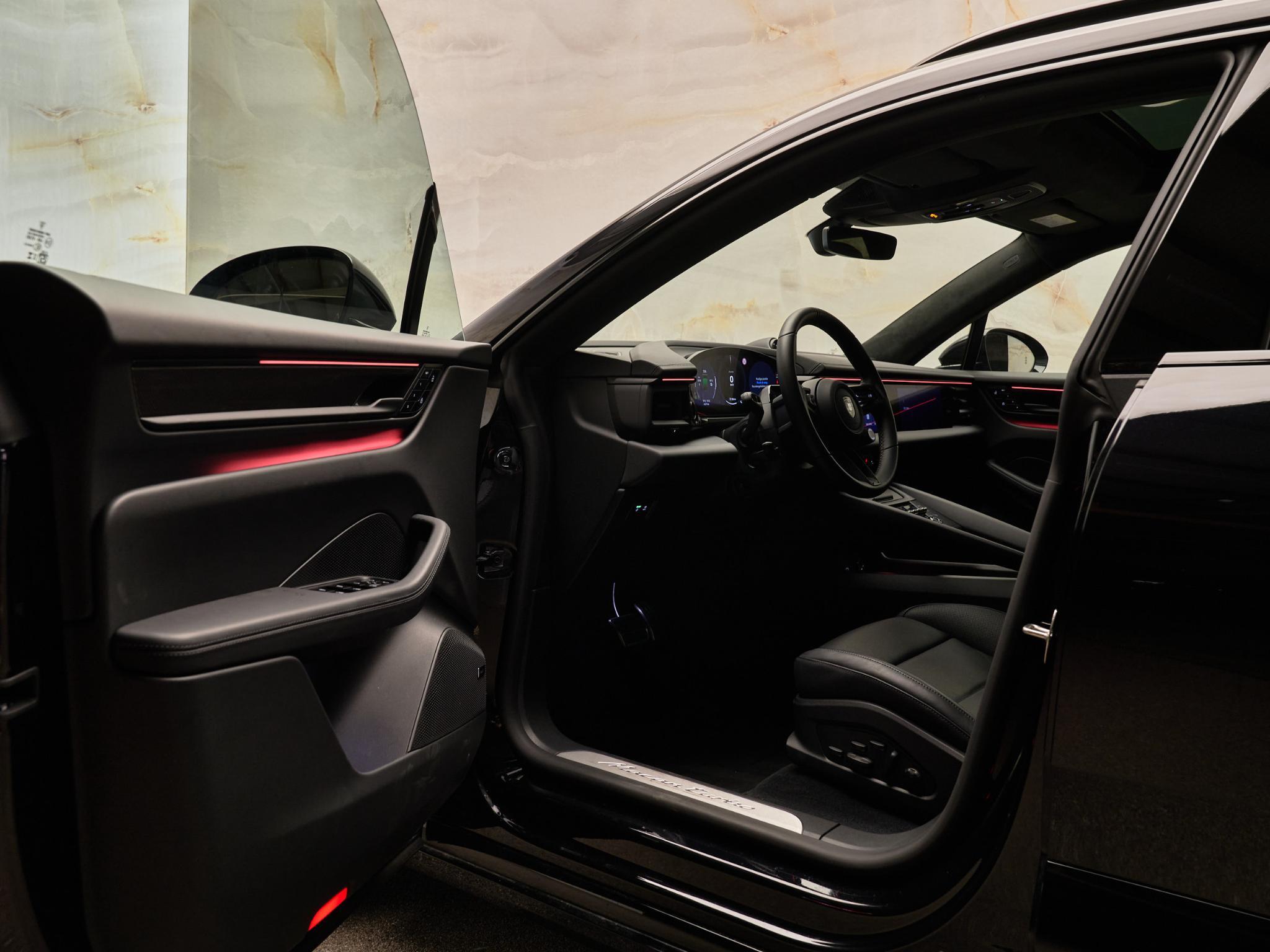 Porsche Macan - 6