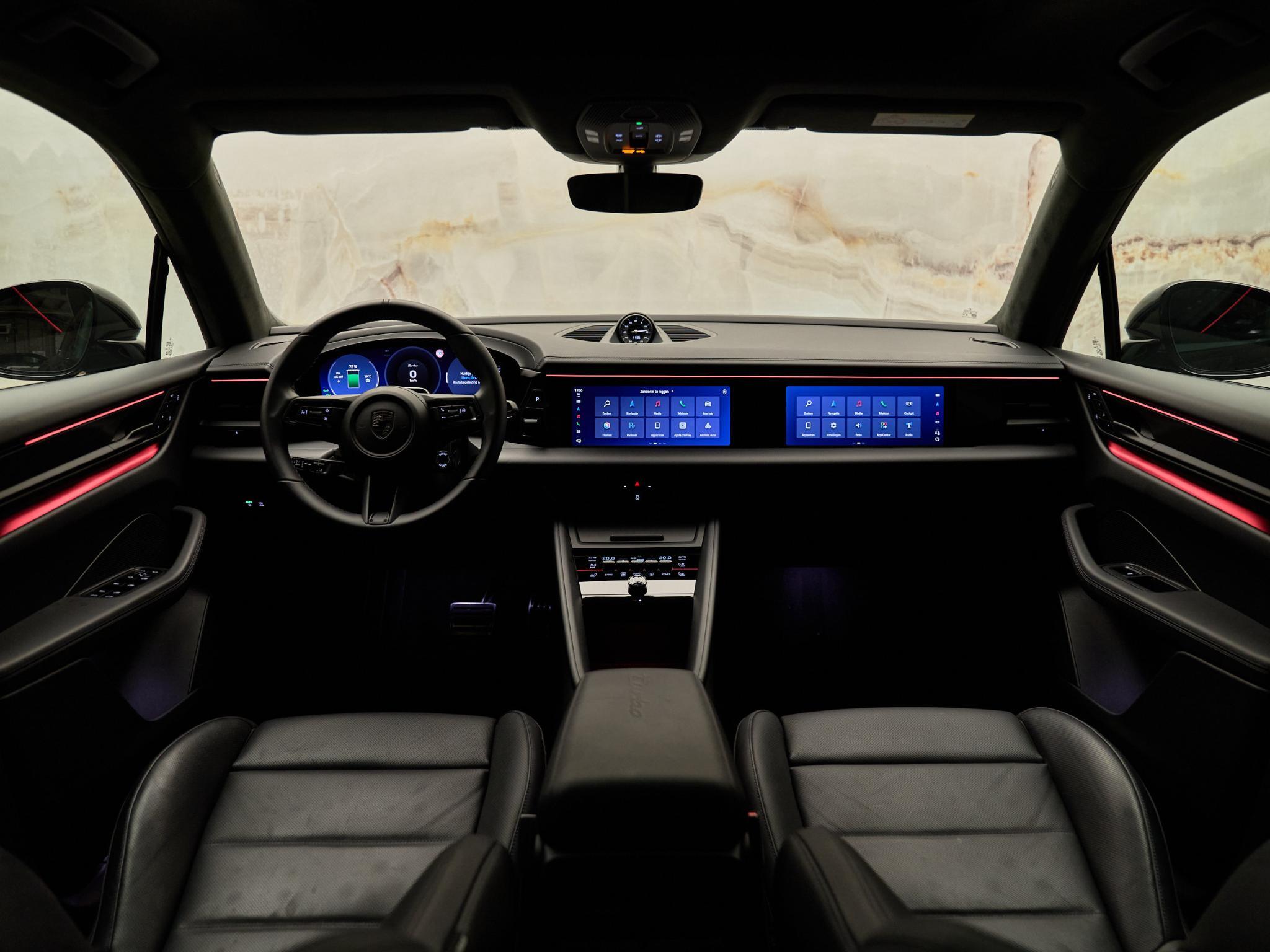 Porsche Macan - 27