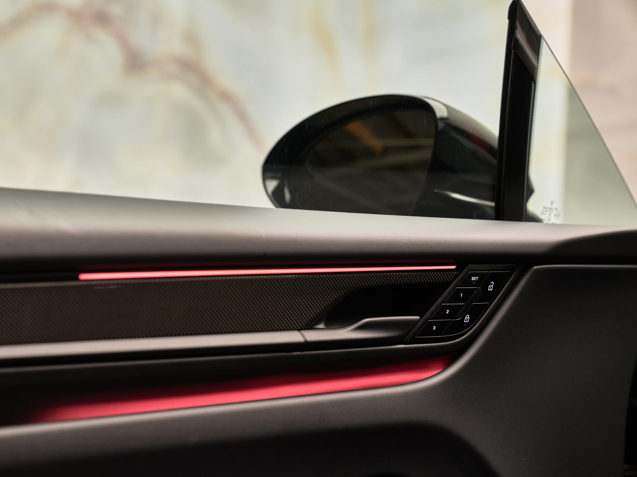 Porsche Macan - 9