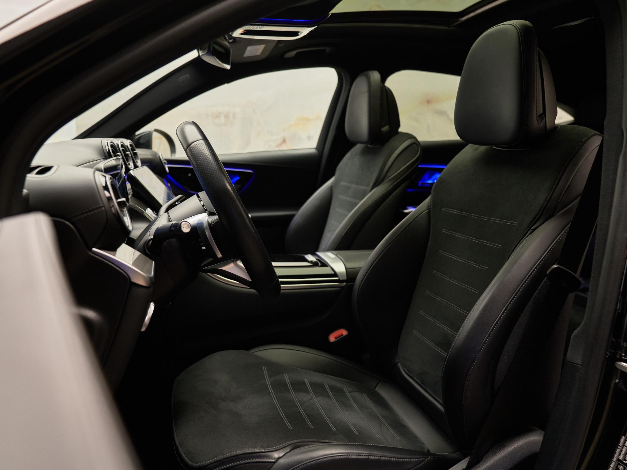 Mercedes-Benz GLC - 7