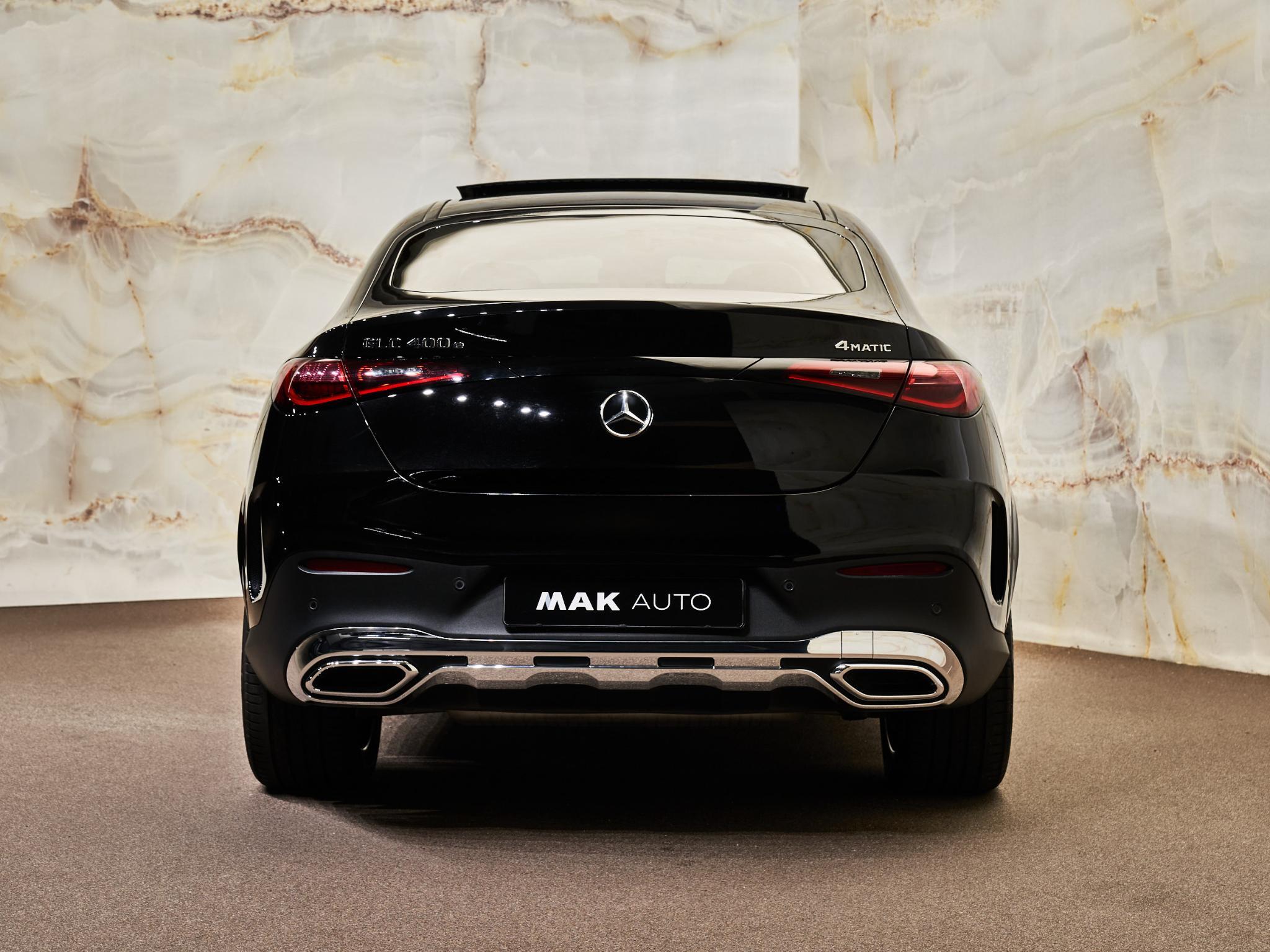 Mercedes-Benz GLC - 29