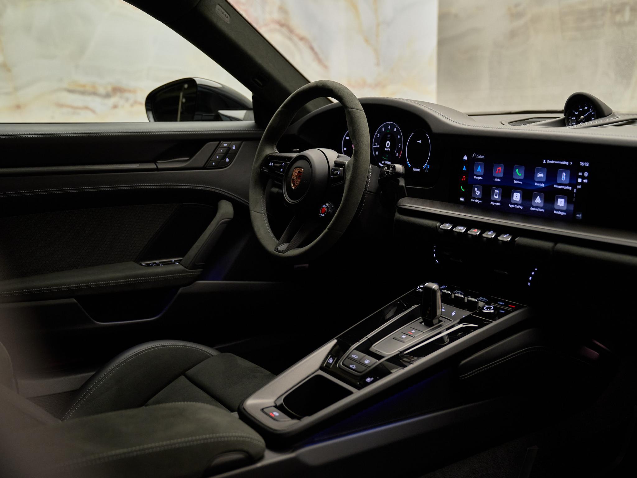 Porsche 911 - 8