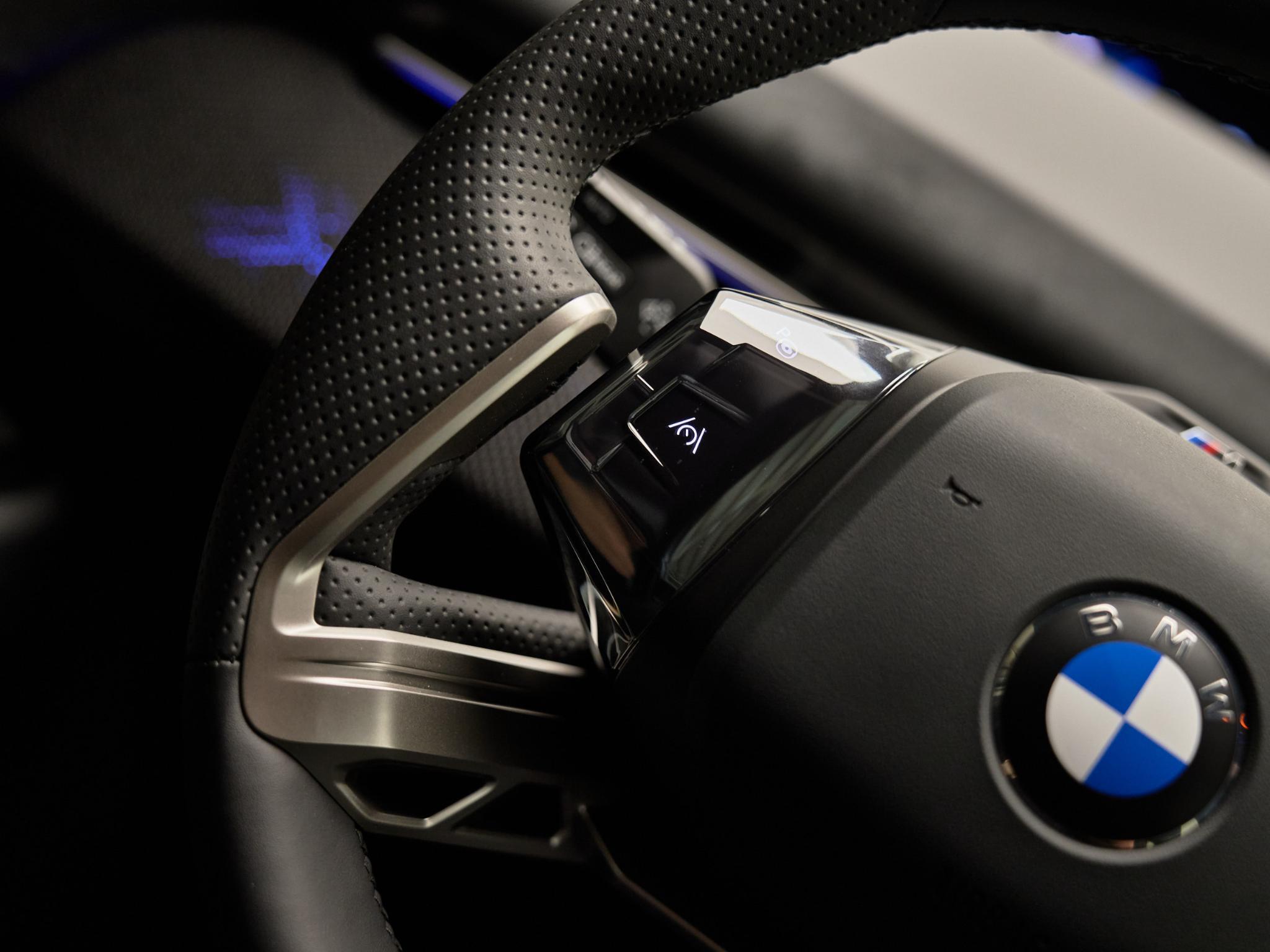 BMW iX3 - 15