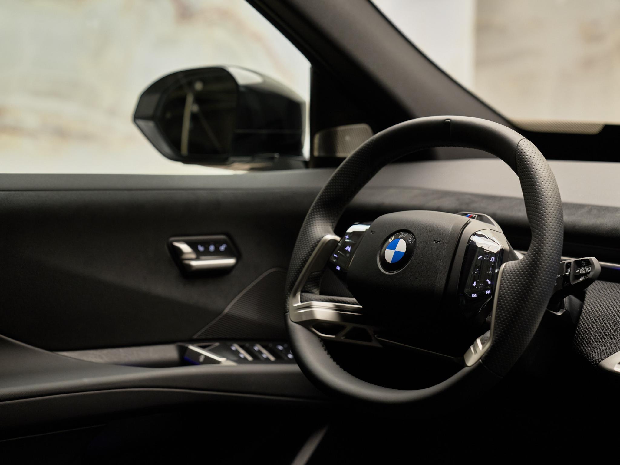 BMW iX3 - 22