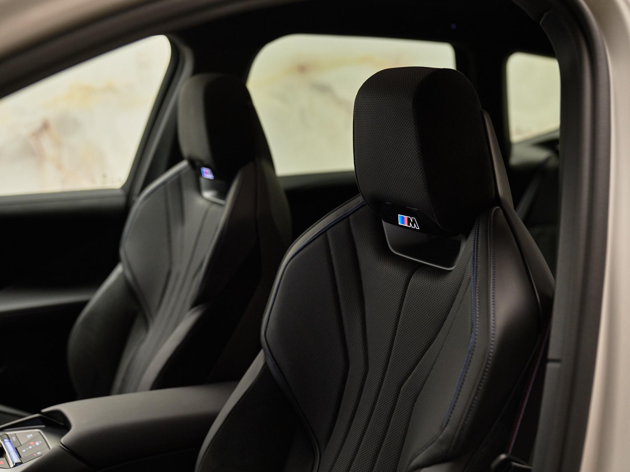 BMW iX3 - 23