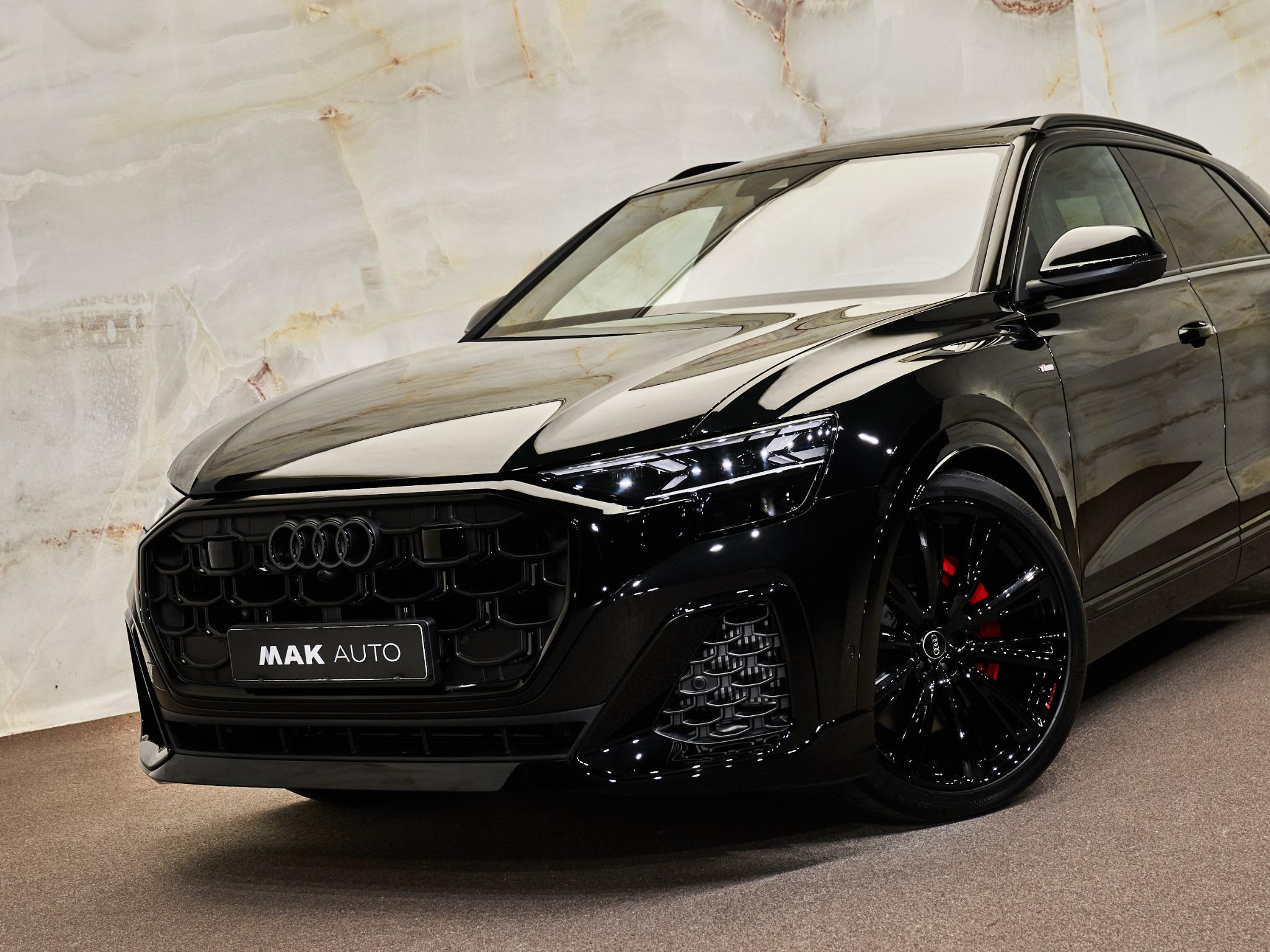 Audi Q8 - 4