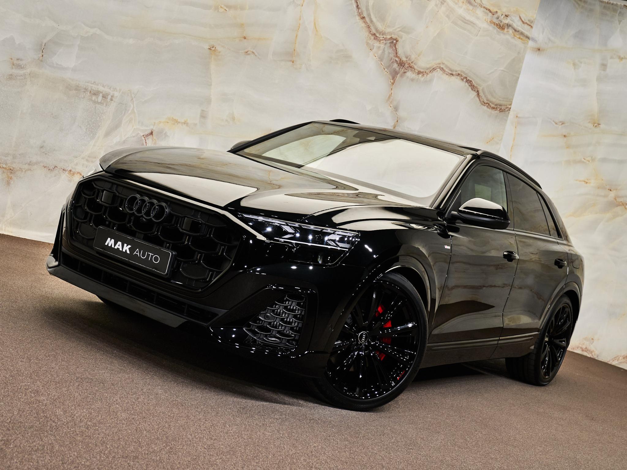 Audi Q8 - 32