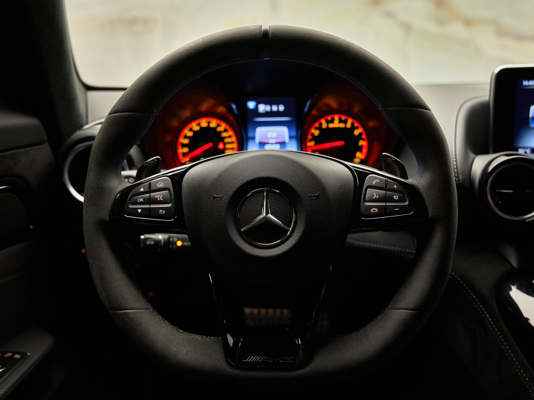 Mercedes-Benz AMG GT - 15