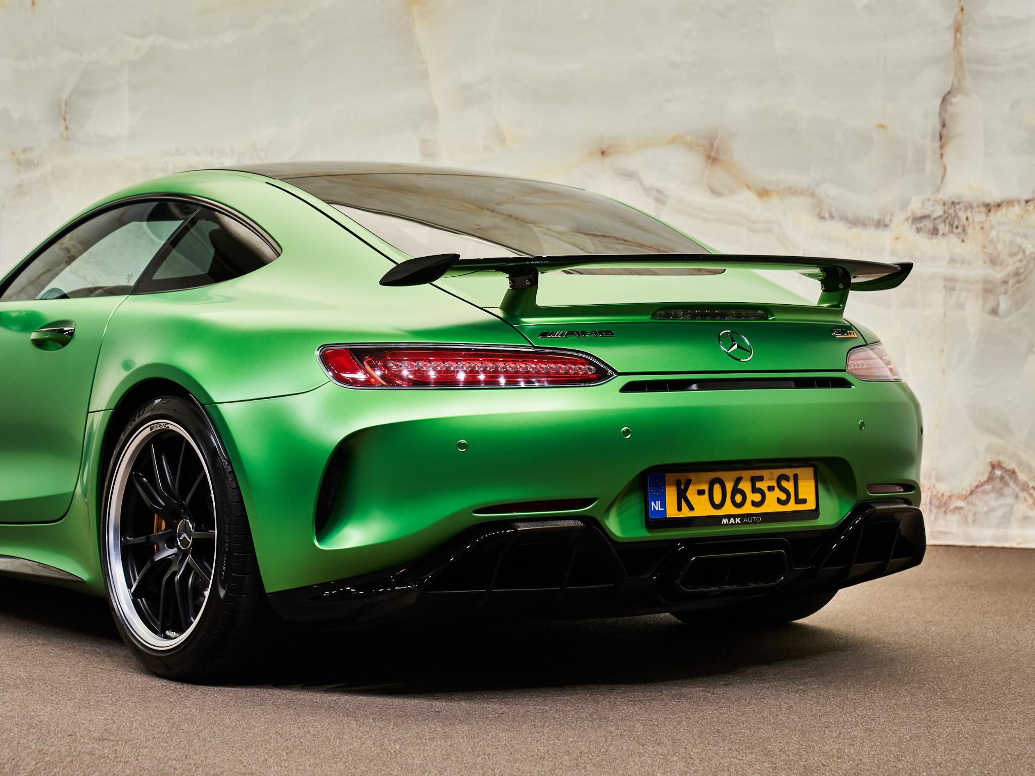 Mercedes-Benz AMG GT - 5