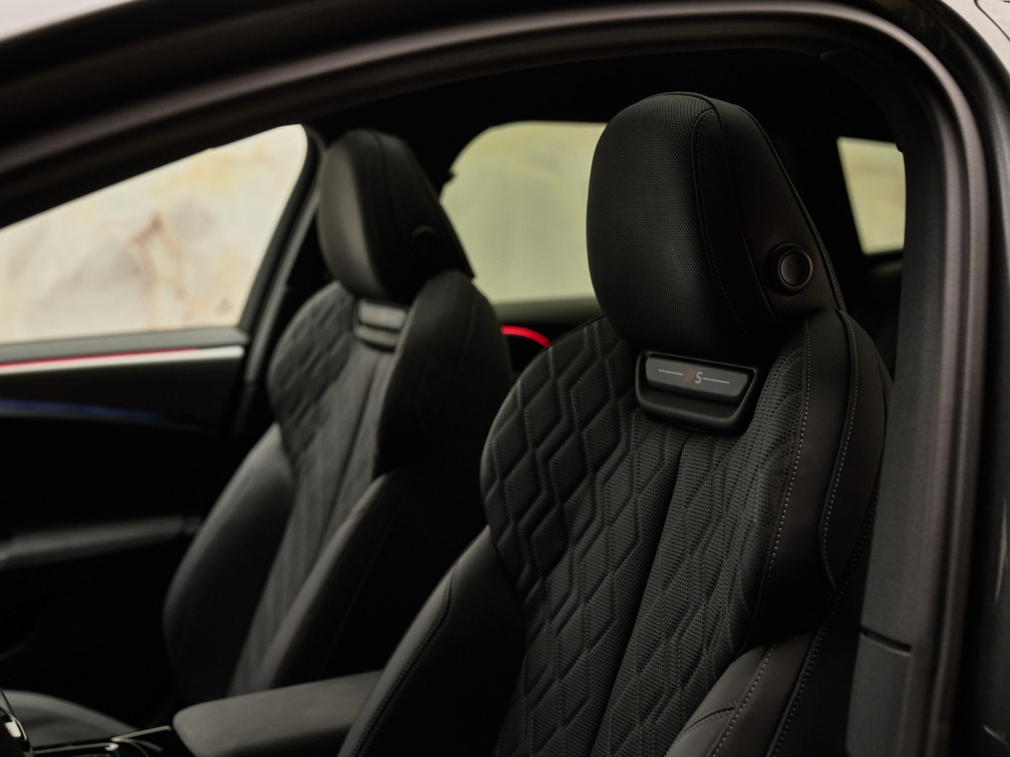 Audi S6 Avant e-tron - 28
