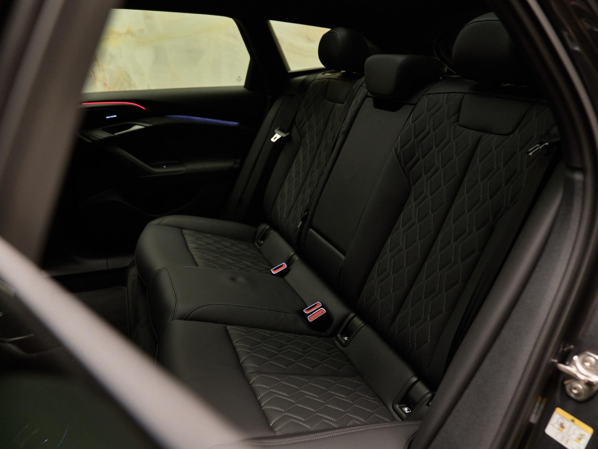 Audi S6 Avant e-tron - 29
