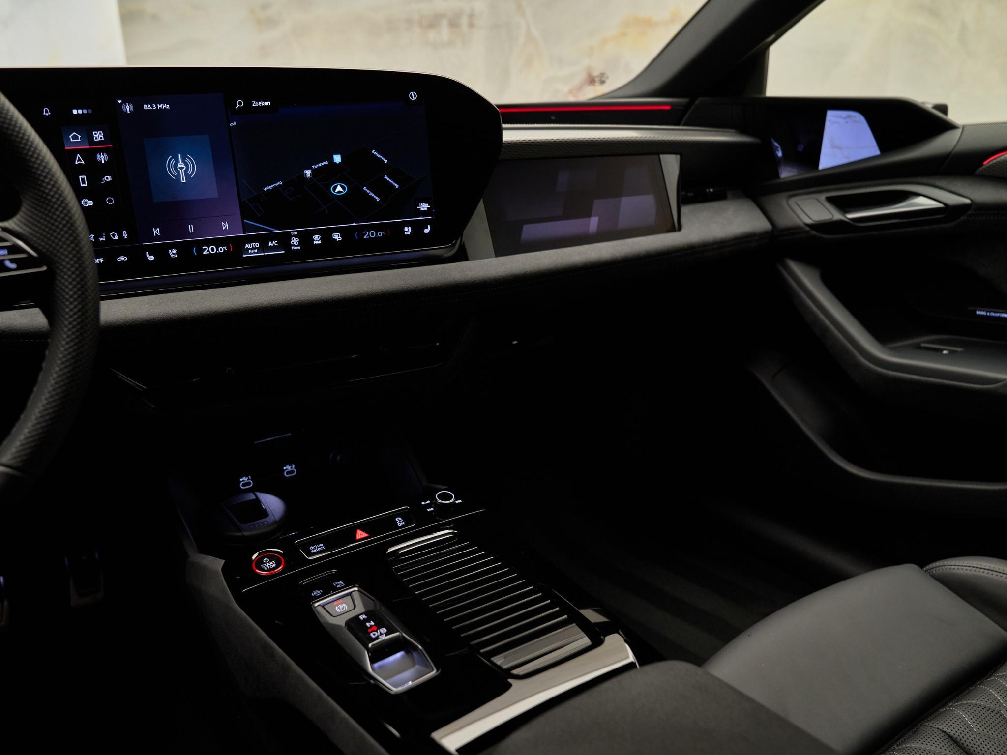 Audi S6 Avant e-tron - 23
