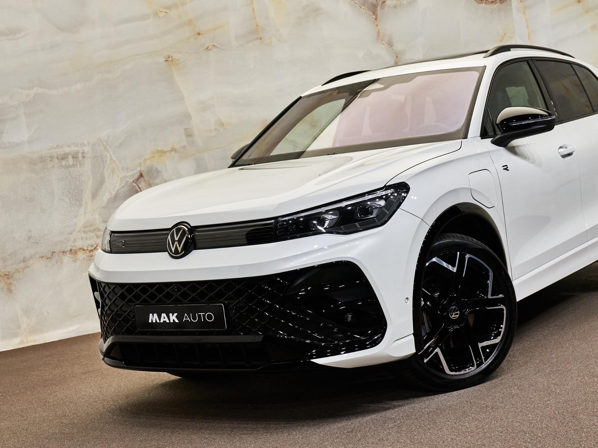 Volkswagen Tiguan - 5