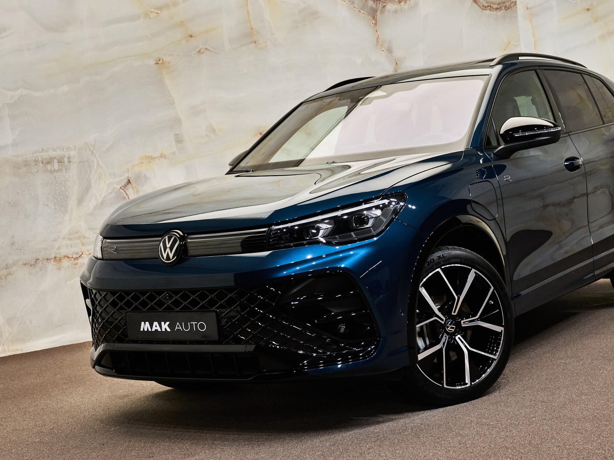 Volkswagen Tiguan - 4