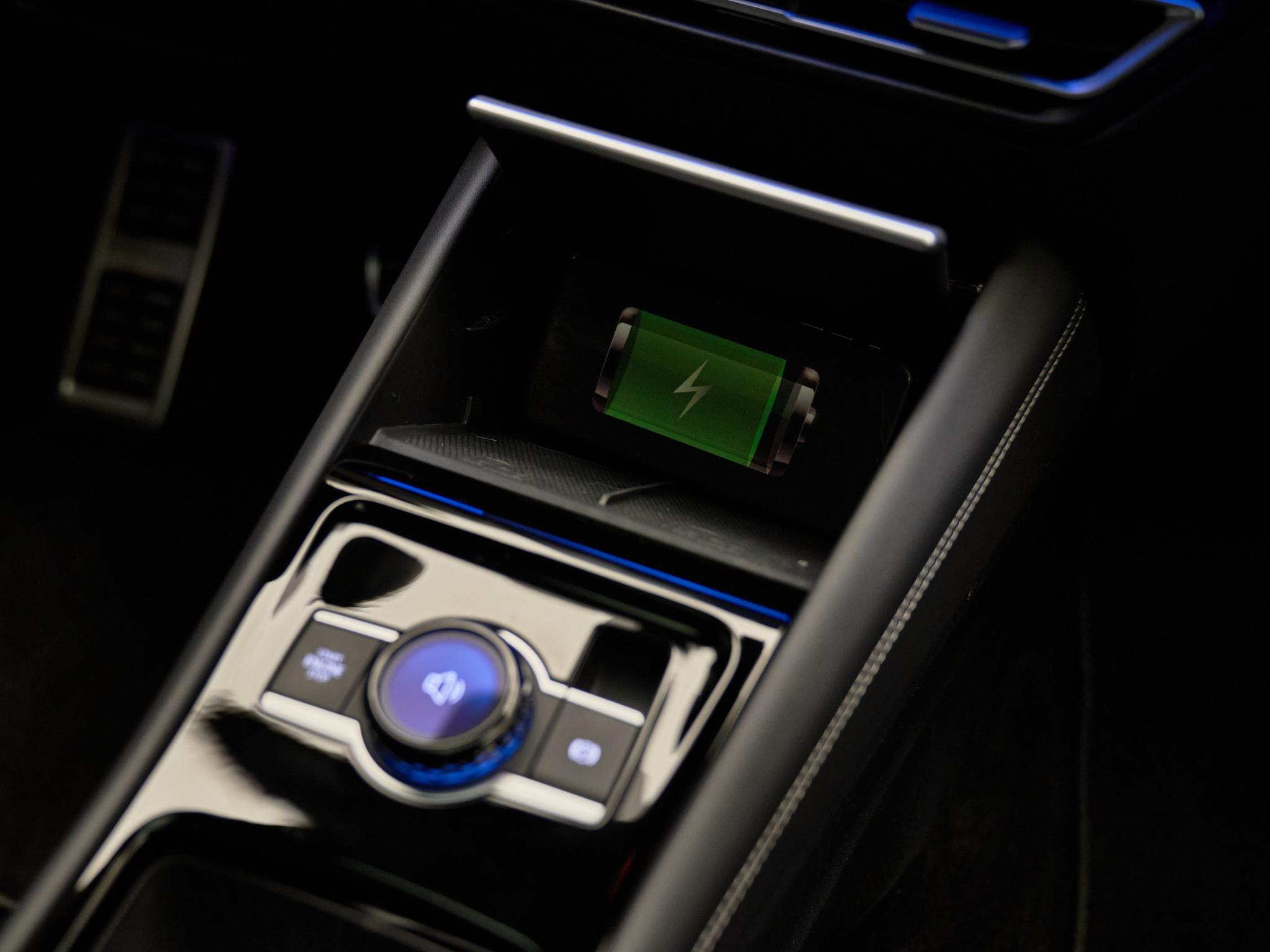 Volkswagen Tiguan - 23