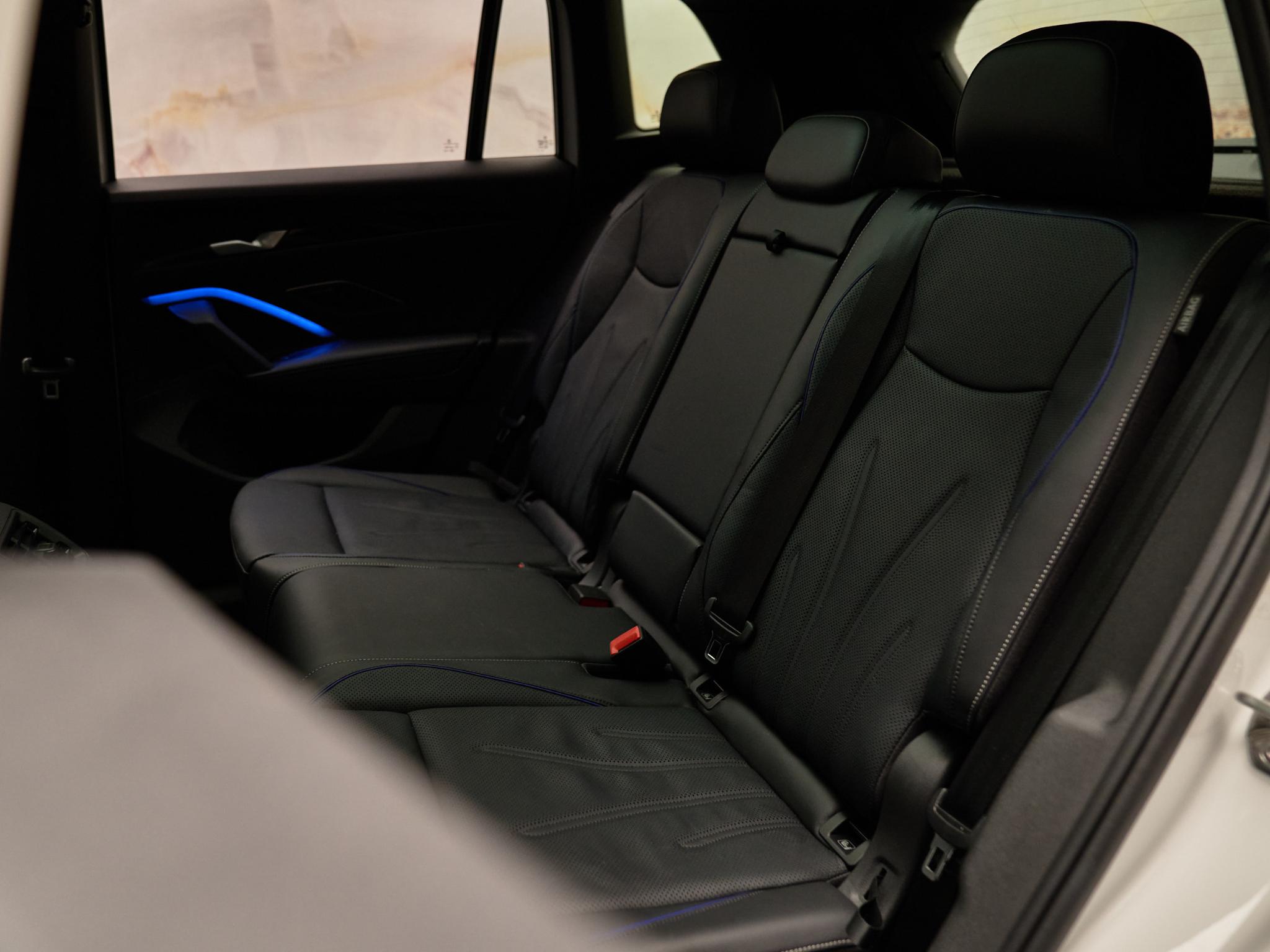 Volkswagen Tiguan - 27