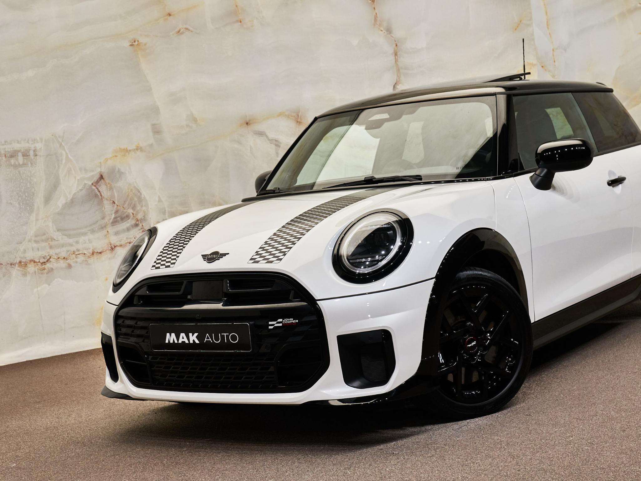 MINI 3-Deurs - 4