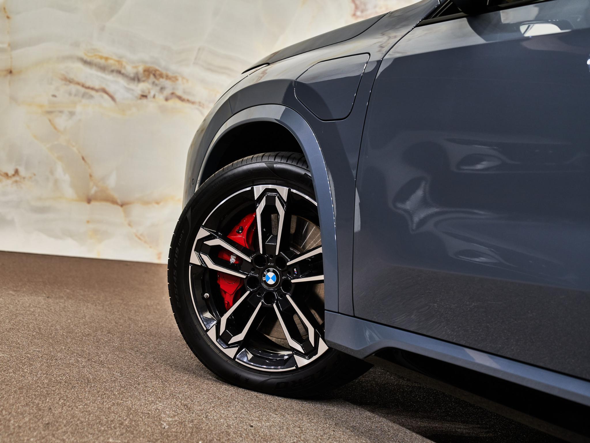 BMW X1 - 24