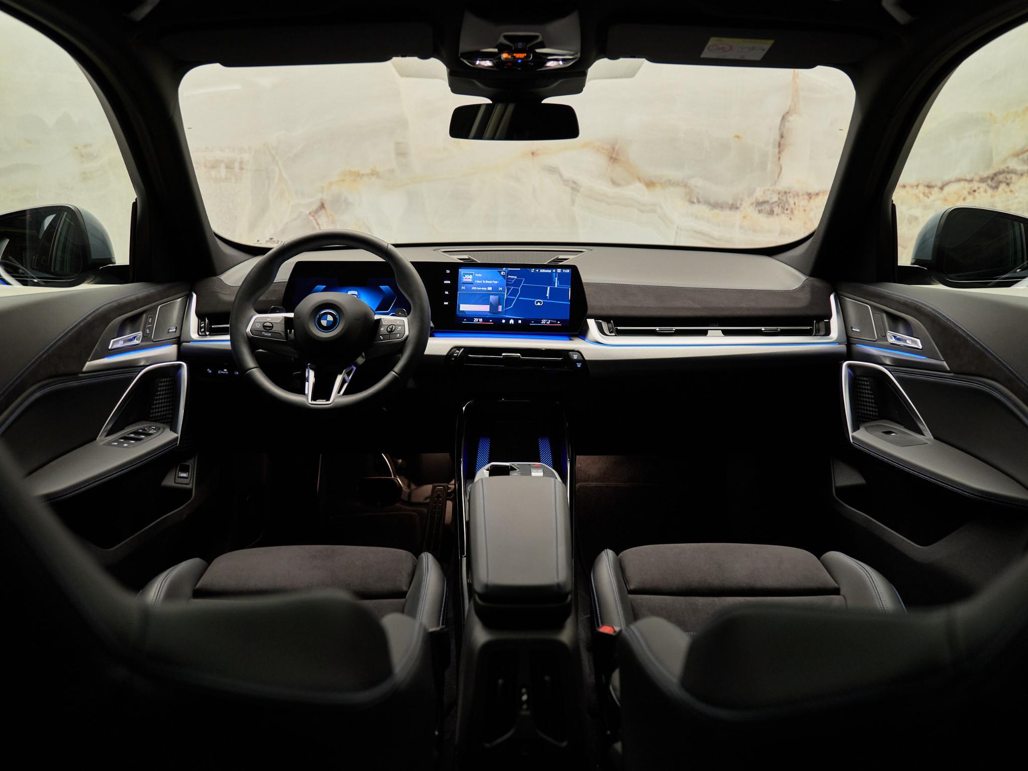 BMW X1 - 23