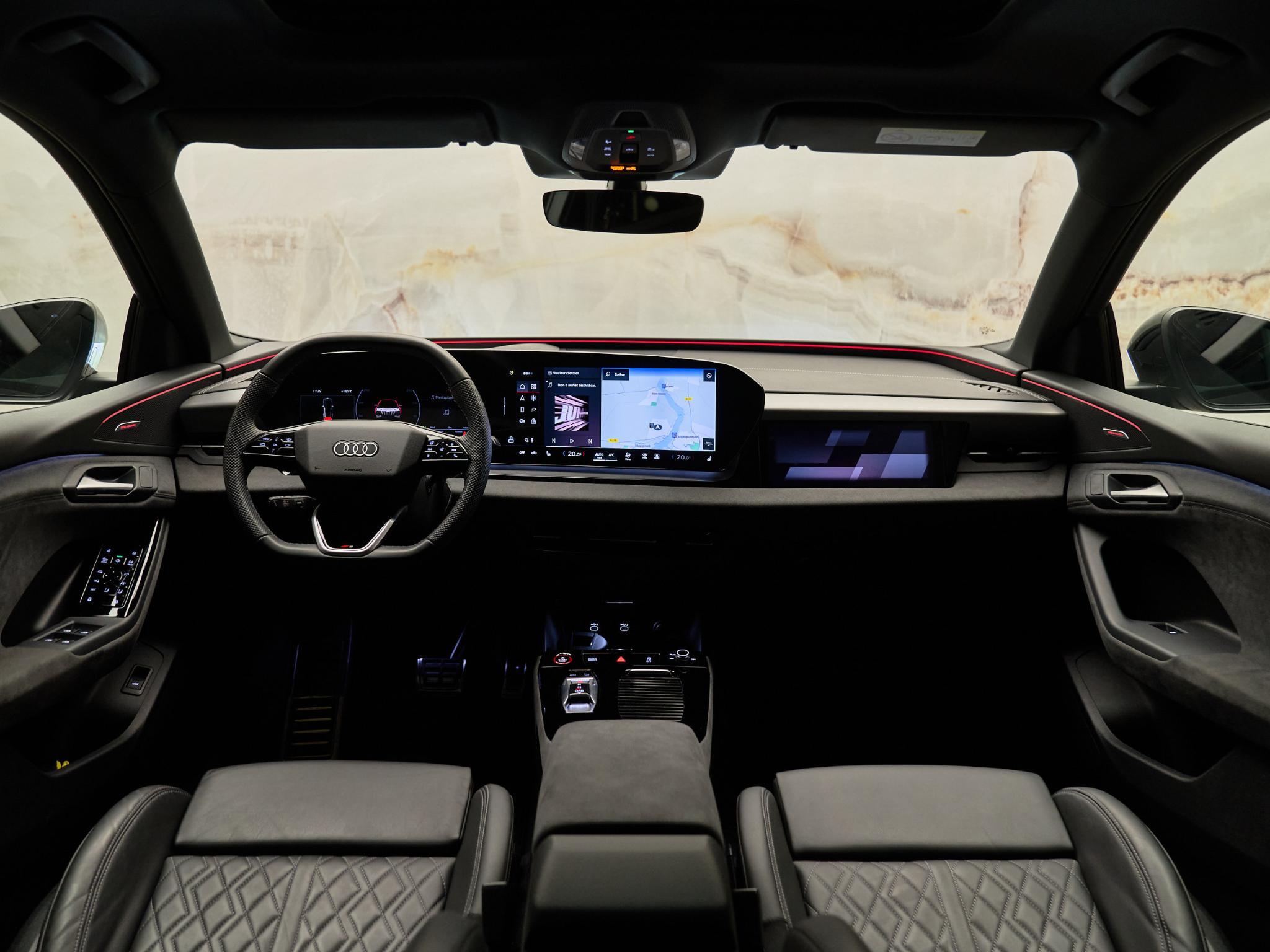 Audi SQ6 e-tron - 30