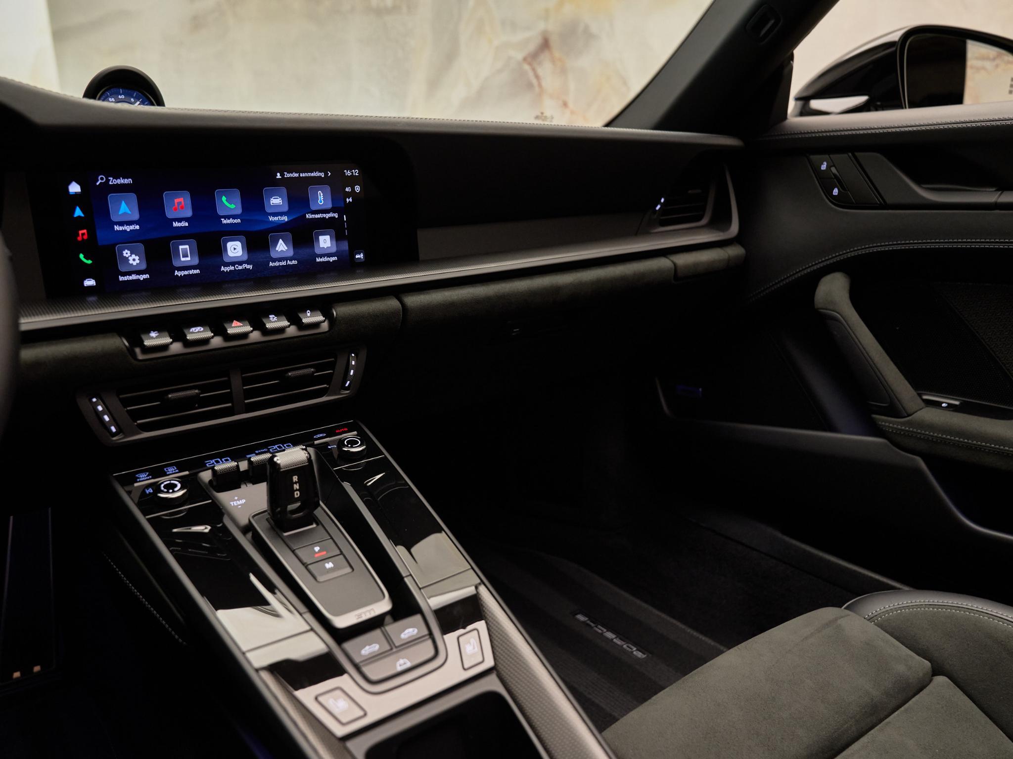 Porsche 911 - 21