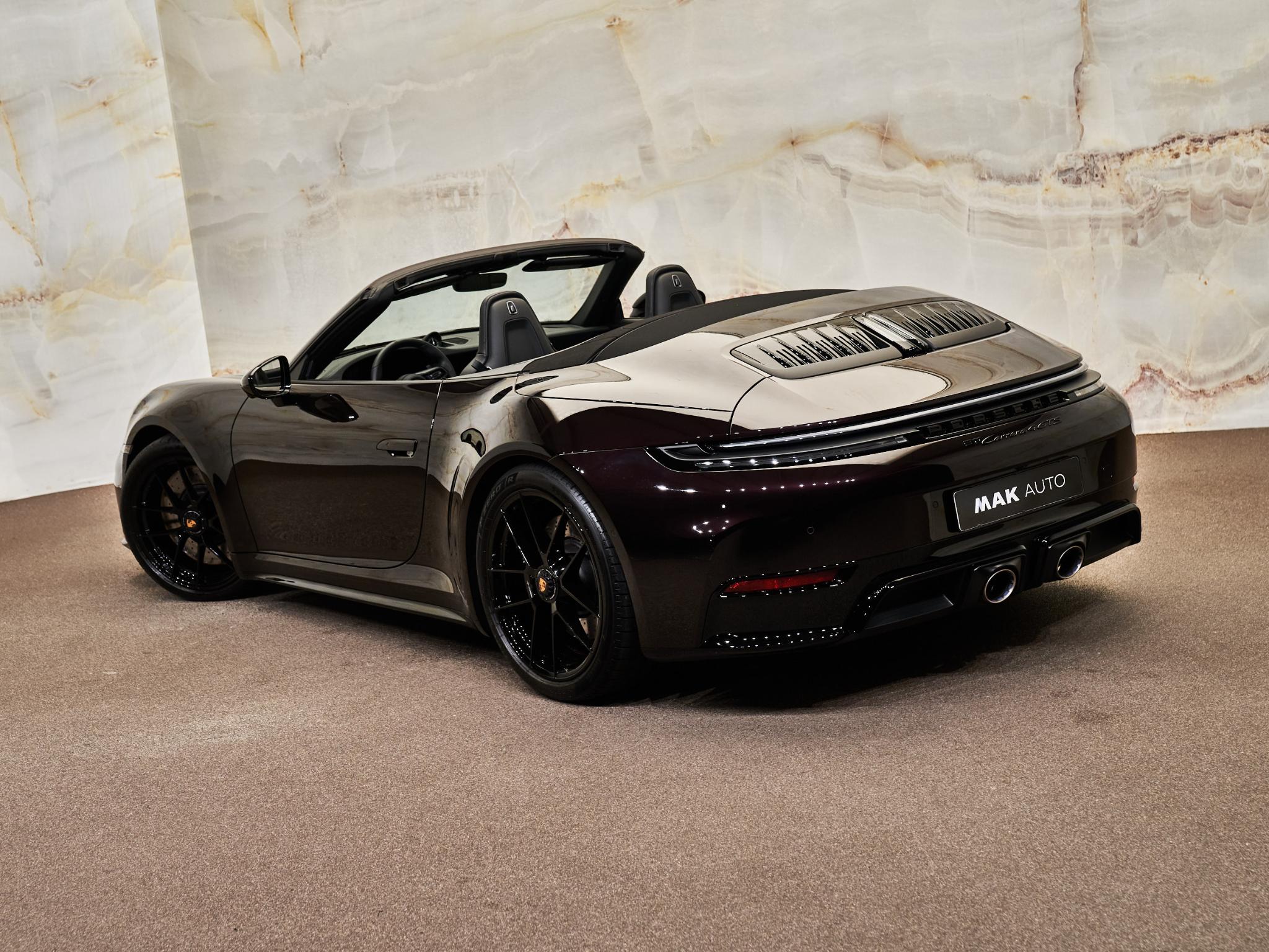 Porsche 911 - 31
