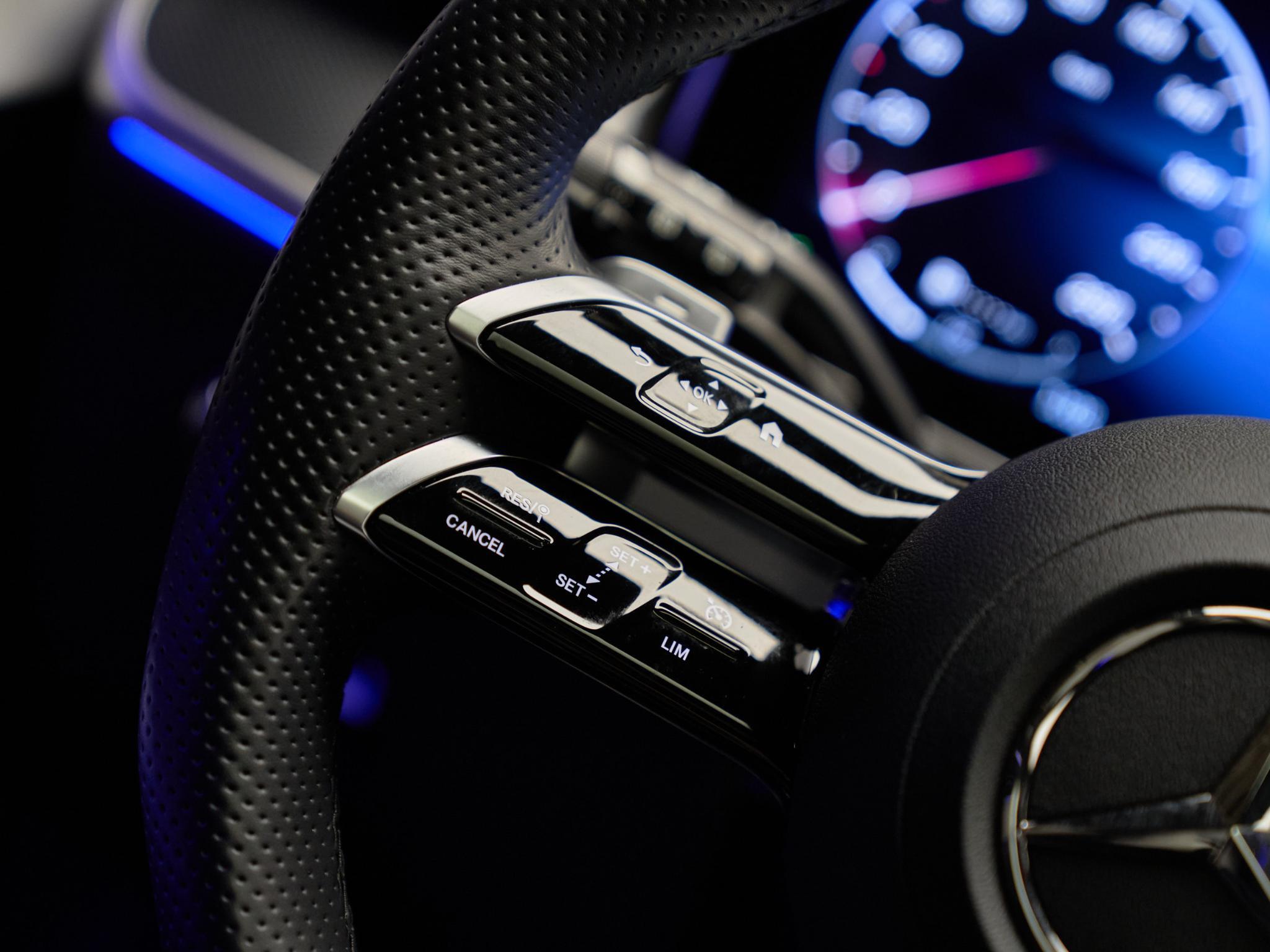 Mercedes-Benz GLC - 16