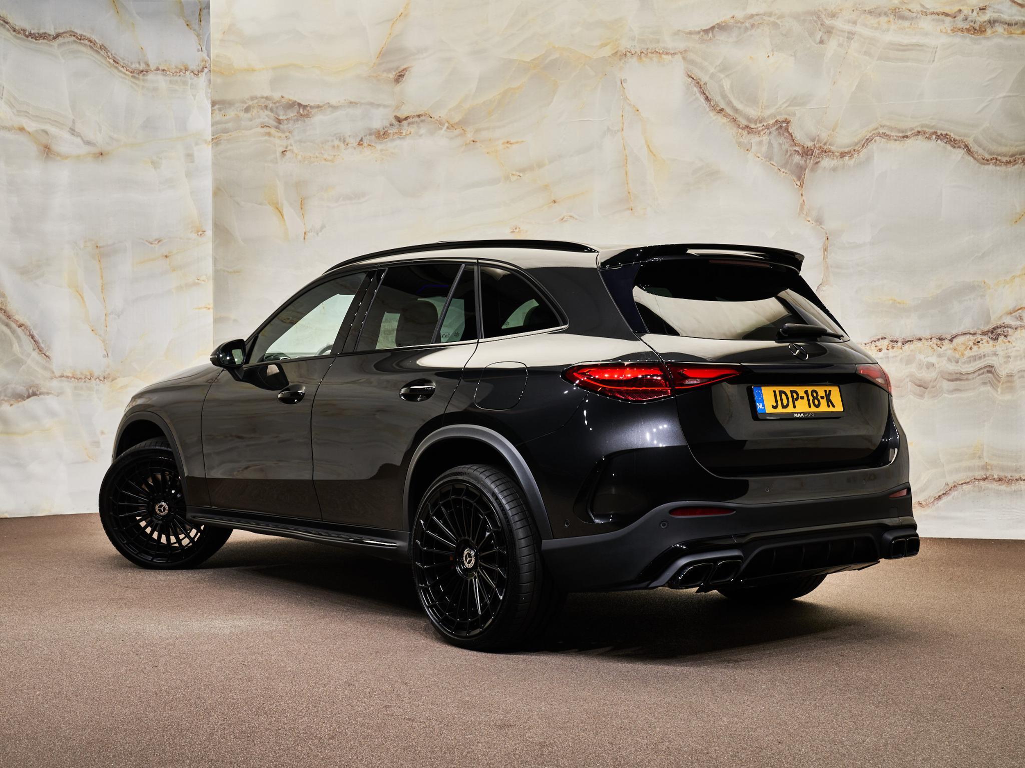 Mercedes-Benz GLC - 3