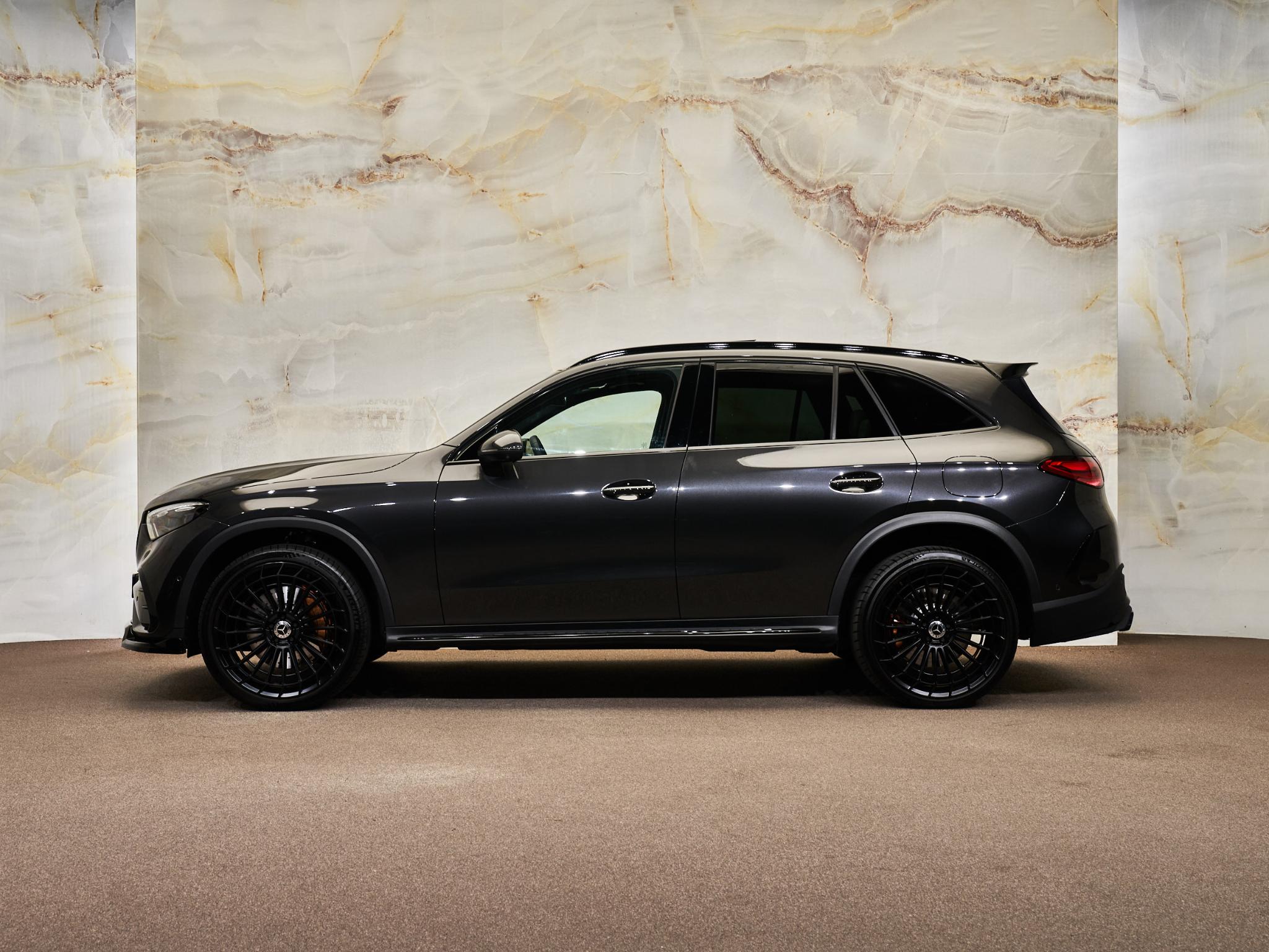 Mercedes-Benz GLC - 2
