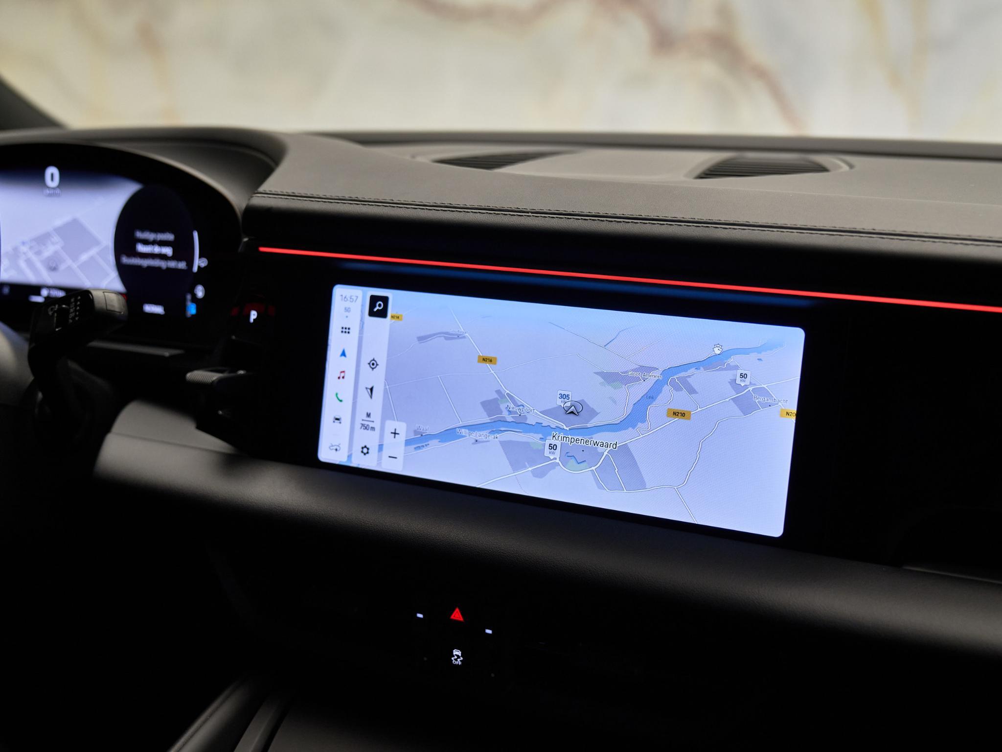Porsche Macan - 22