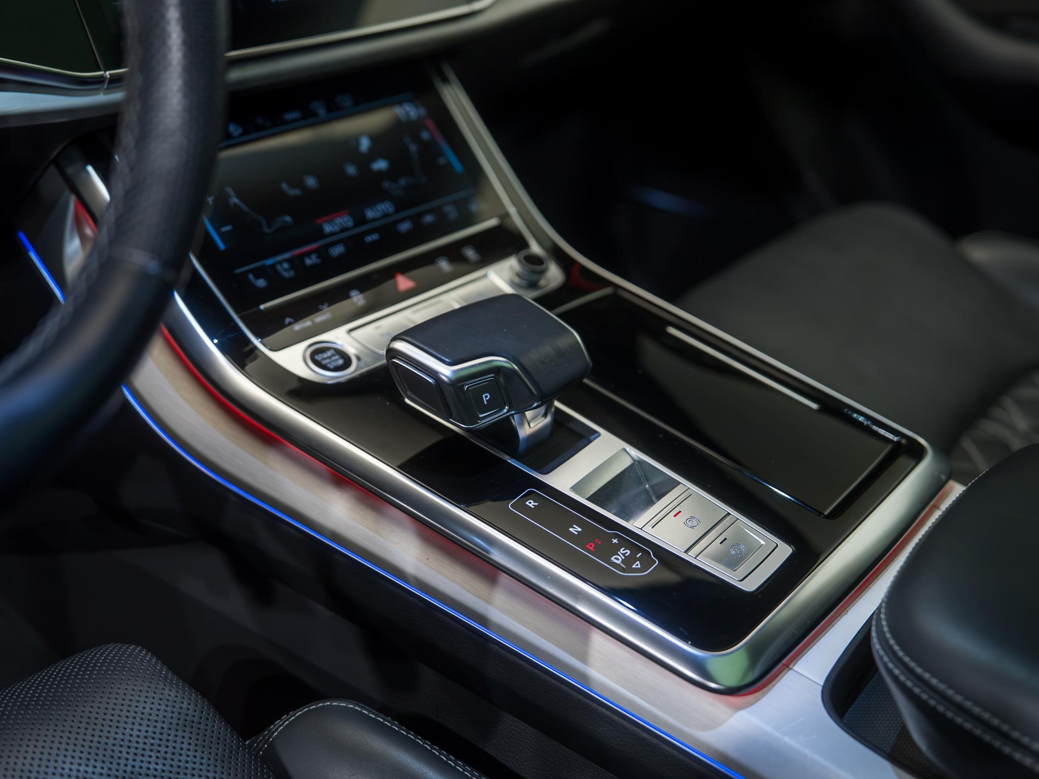 Audi Q8 - 19