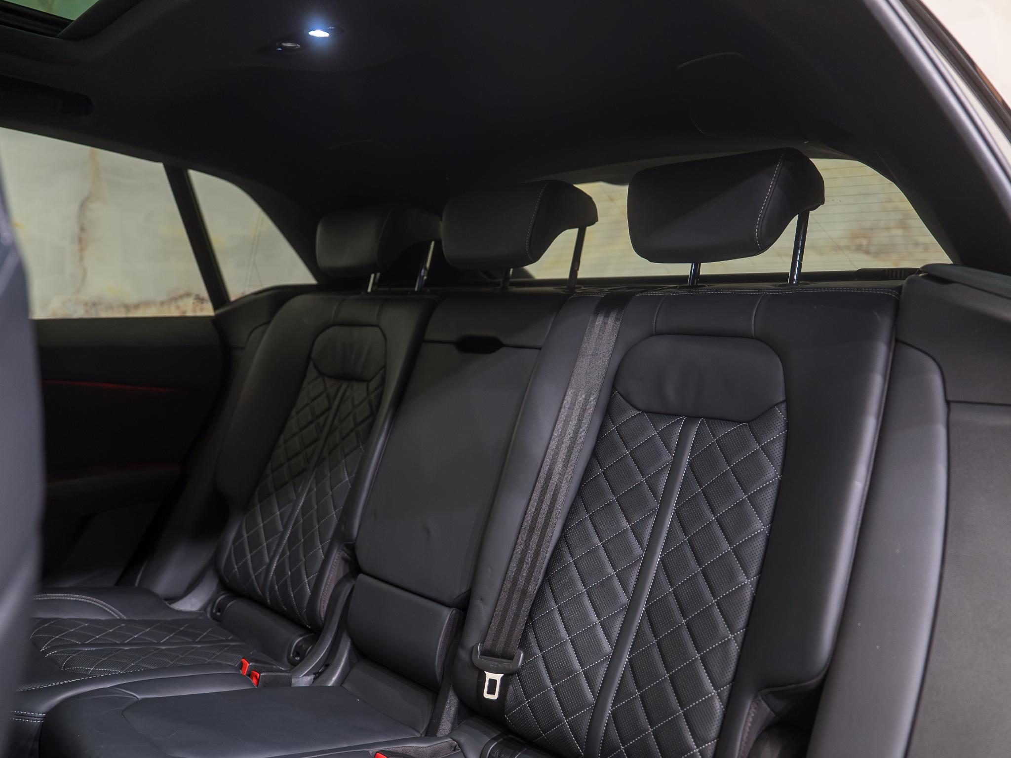 Audi Q8 - 22