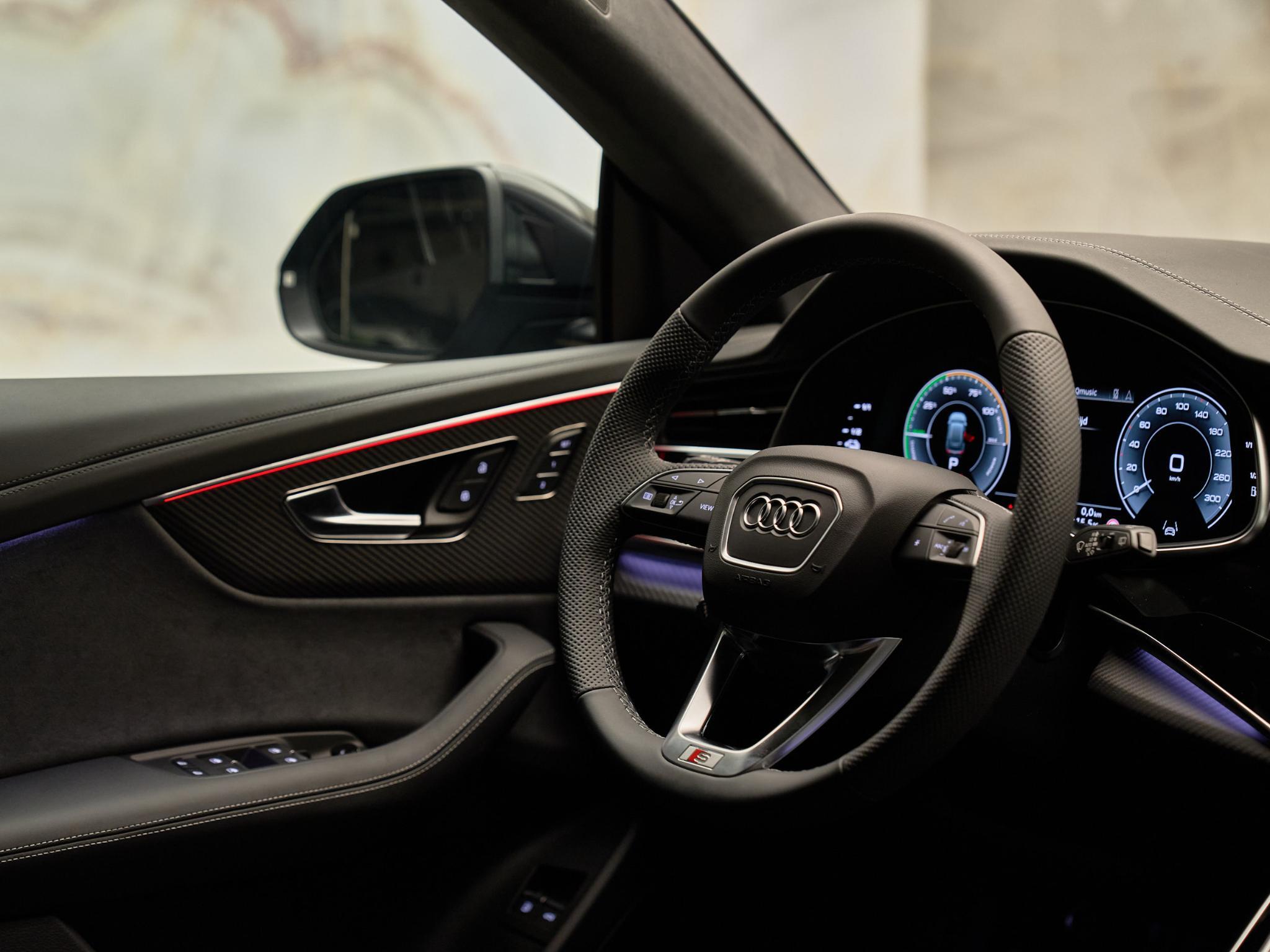 Audi Q8 - 27