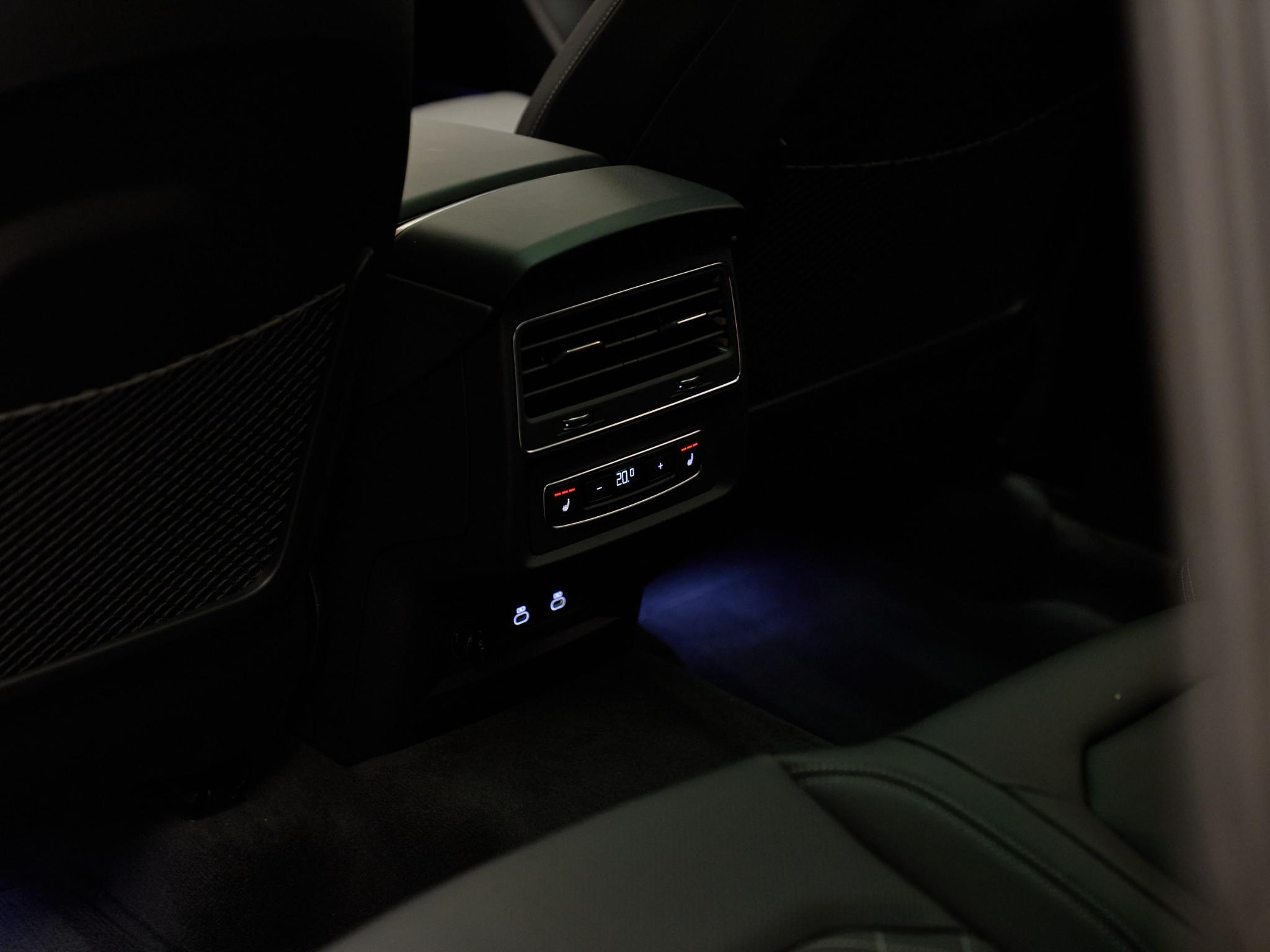 Audi Q8 - 30