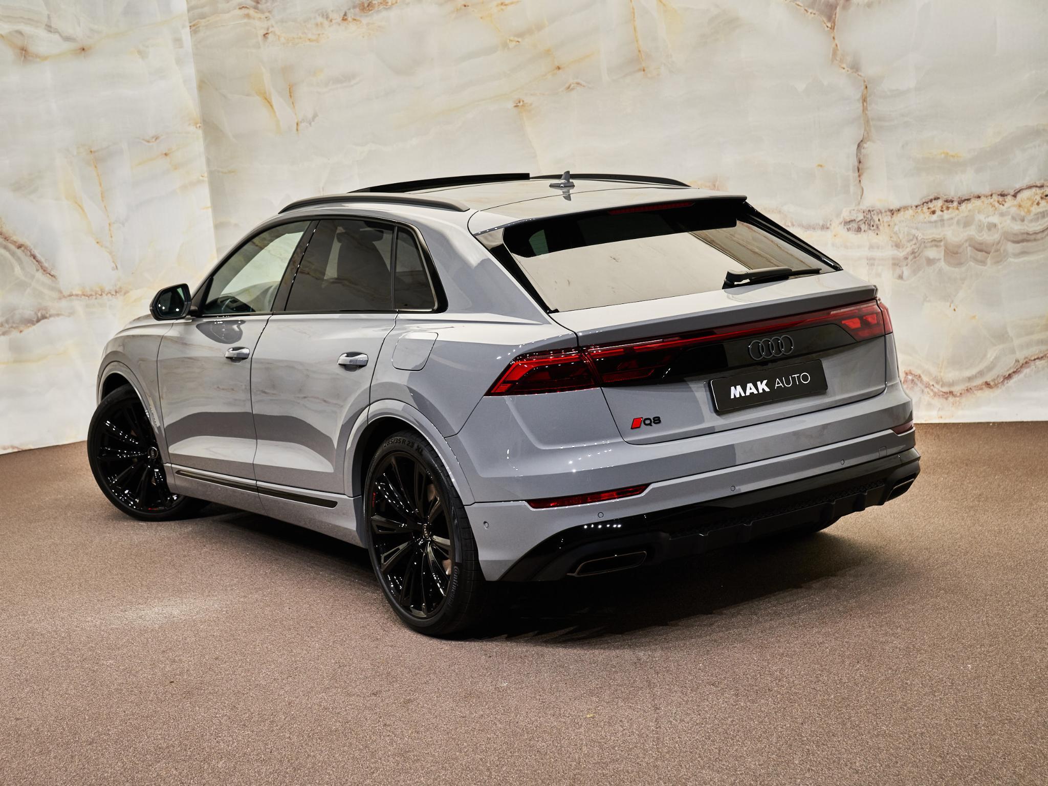 Audi Q8 - 4