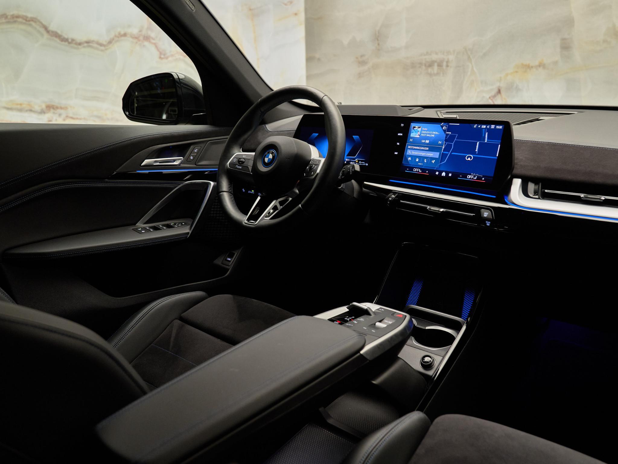 BMW X1 - 8