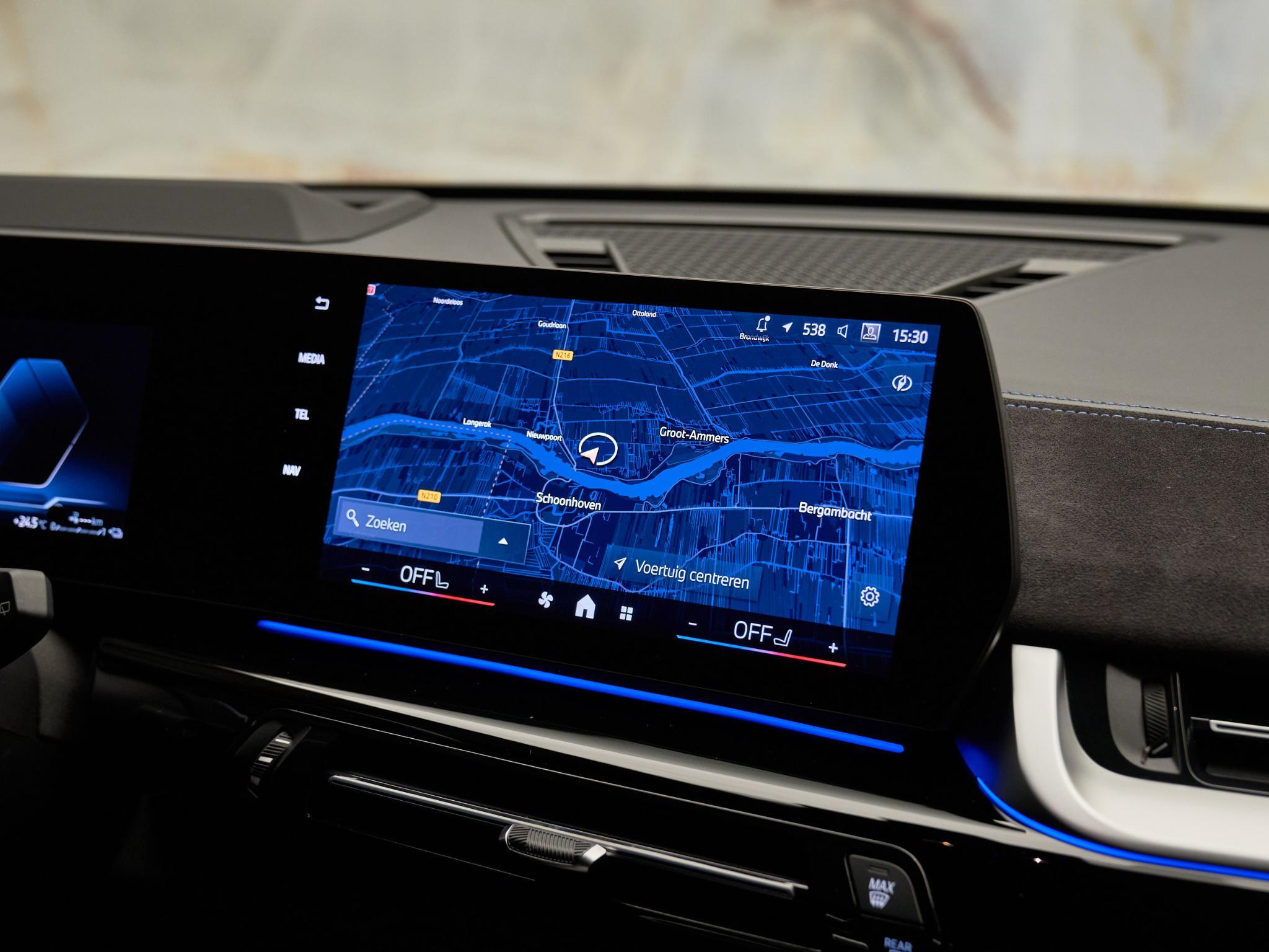 BMW X1 - 16
