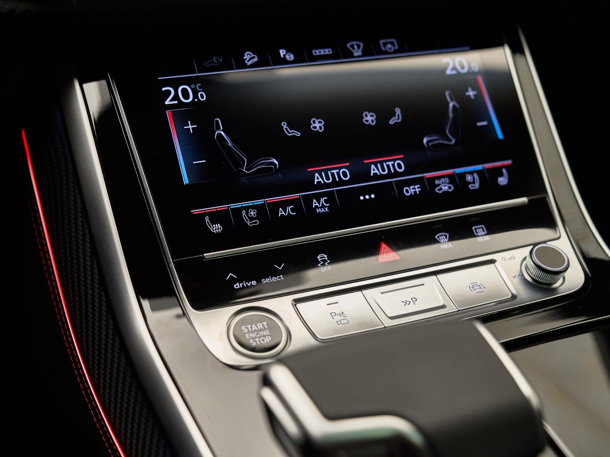 Audi Q8 - 23