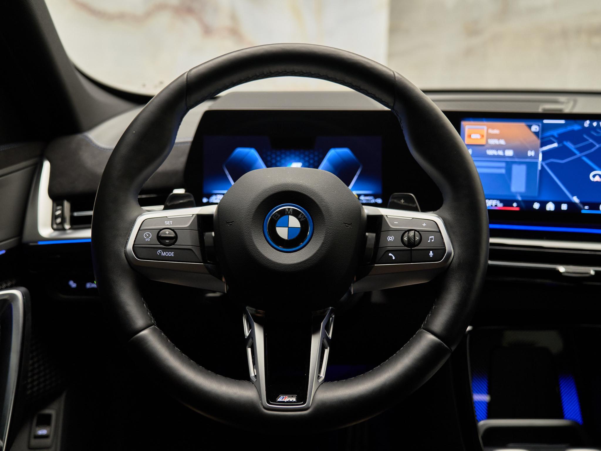 BMW X1 - 11