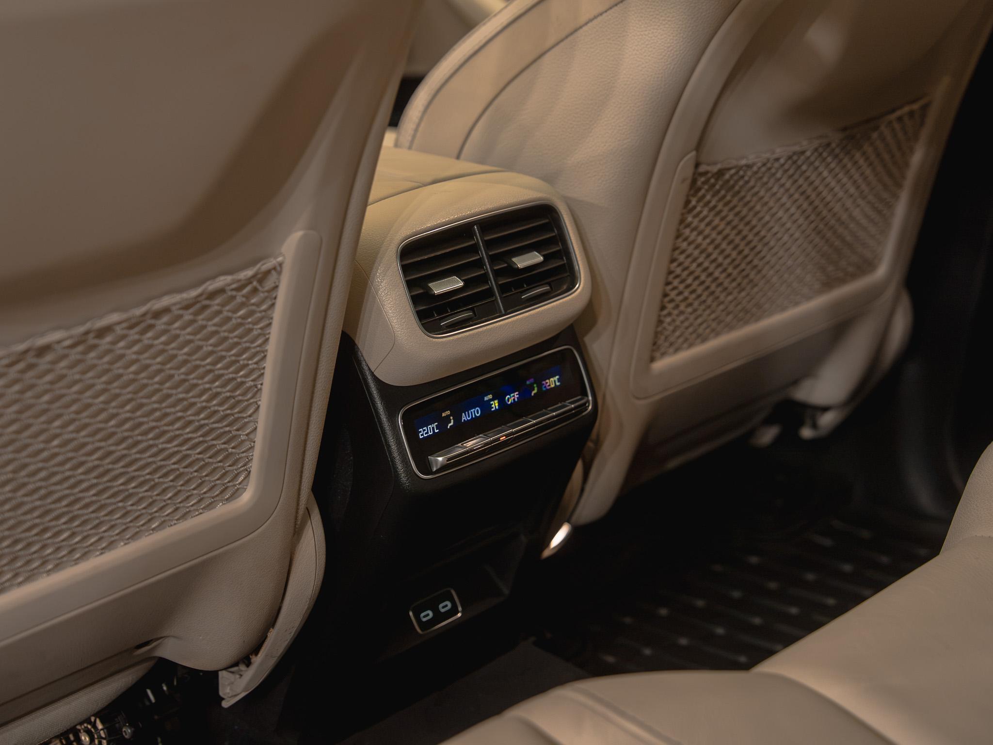 Mercedes-Benz GLE - 21