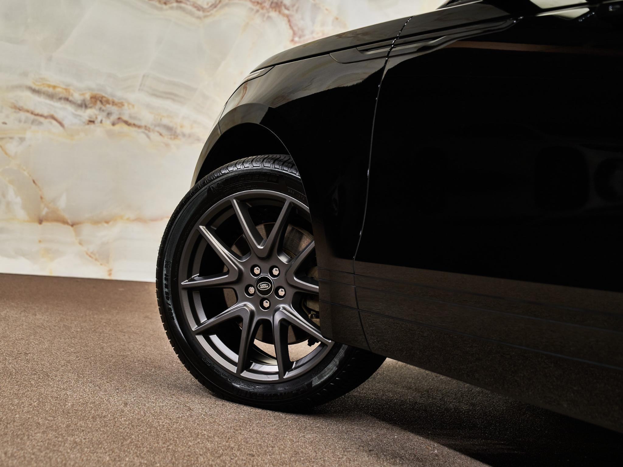 Land Rover Range Rover Velar - 28