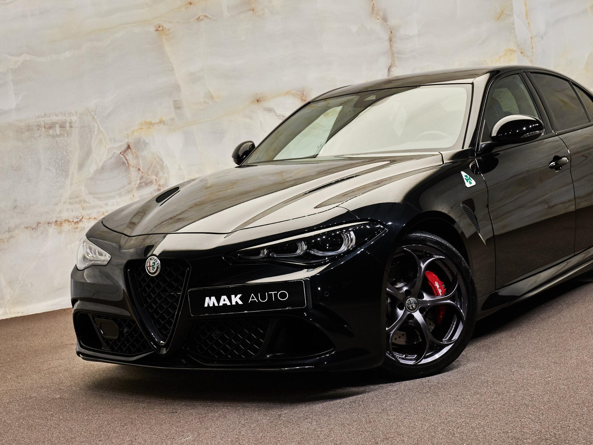 Alfa Romeo Giulia - 4
