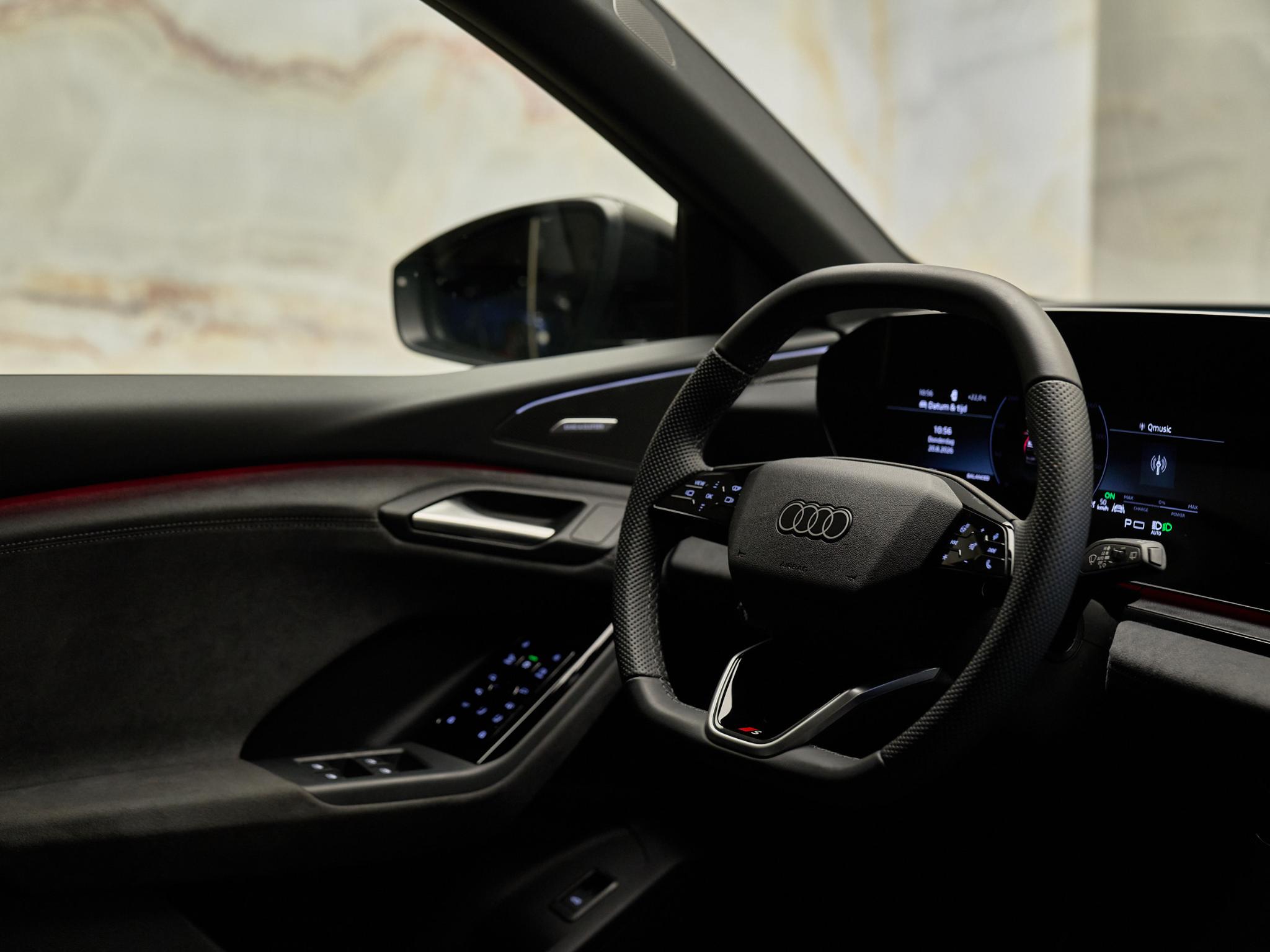 Audi Q6 e-tron - 24