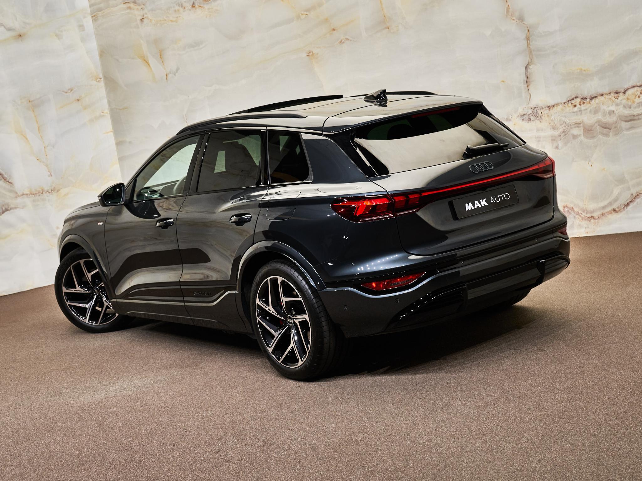 Audi Q6 e-tron - 31