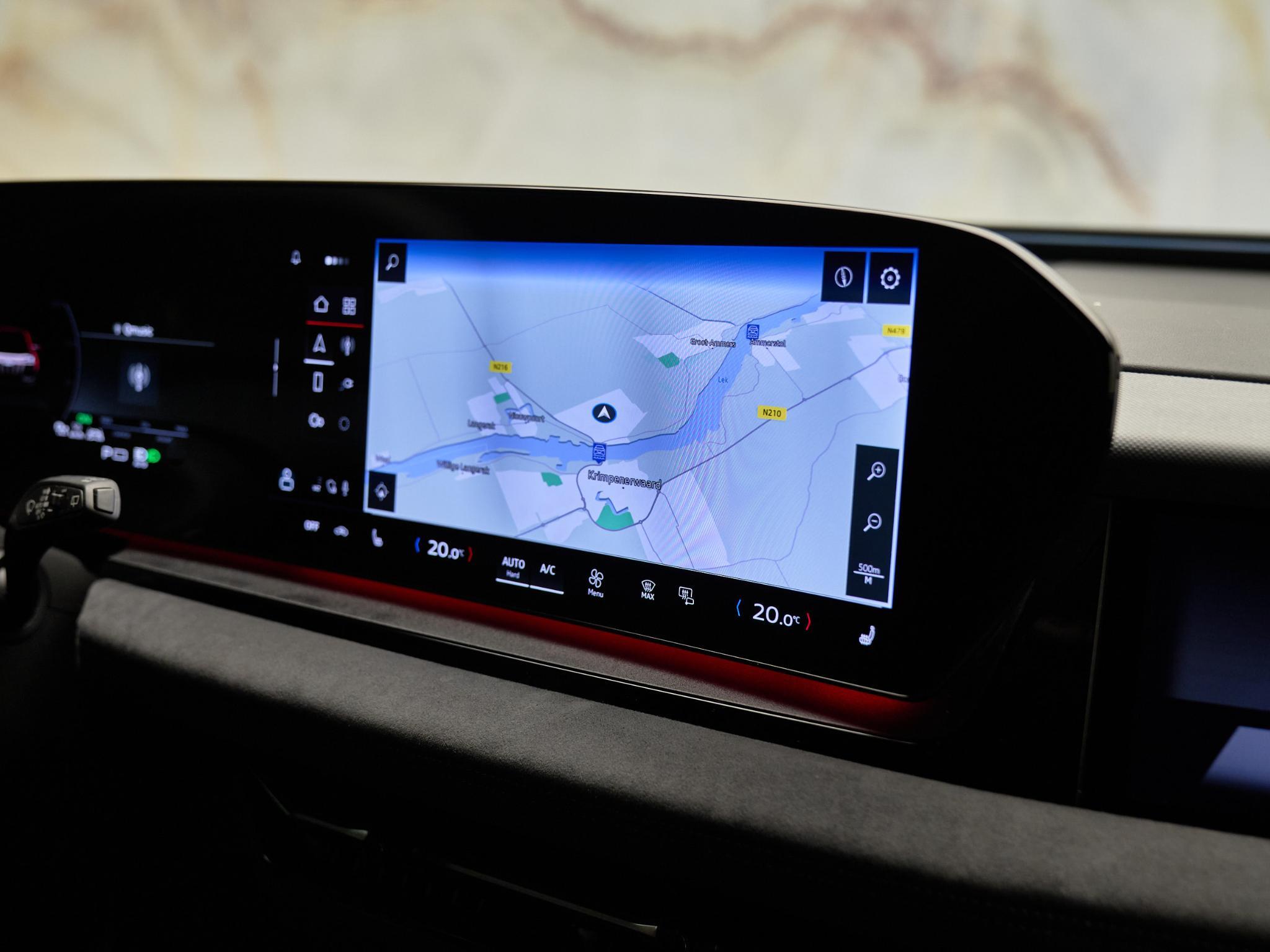 Audi Q6 e-tron - 23