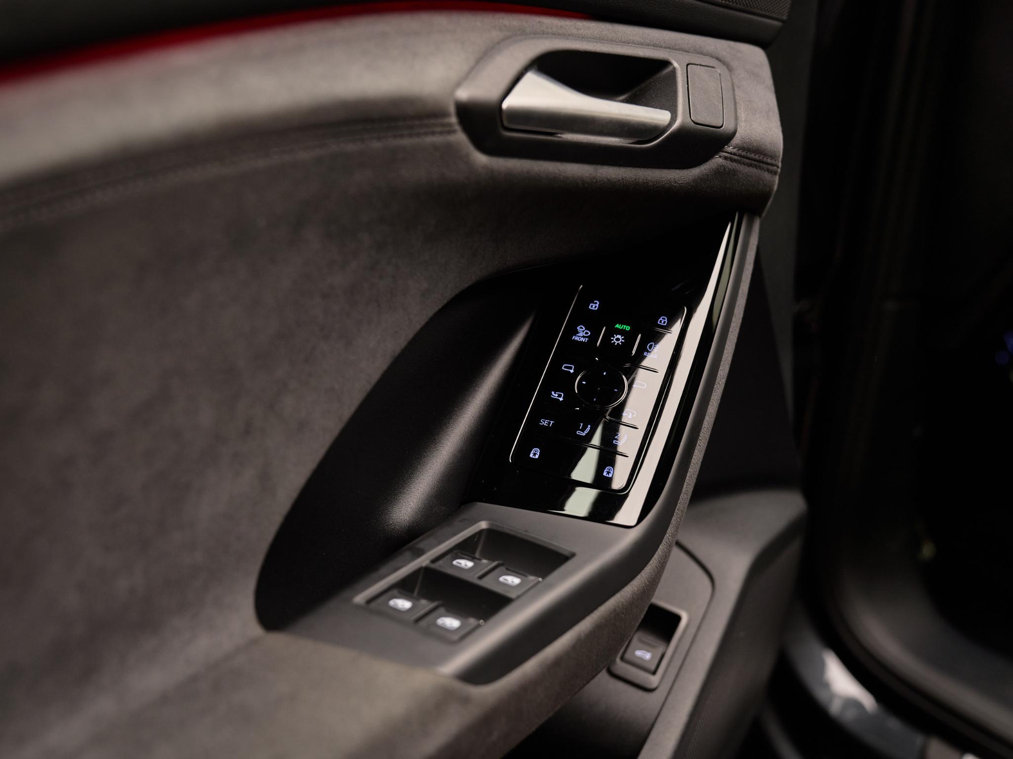 Audi Q6 e-tron - 10