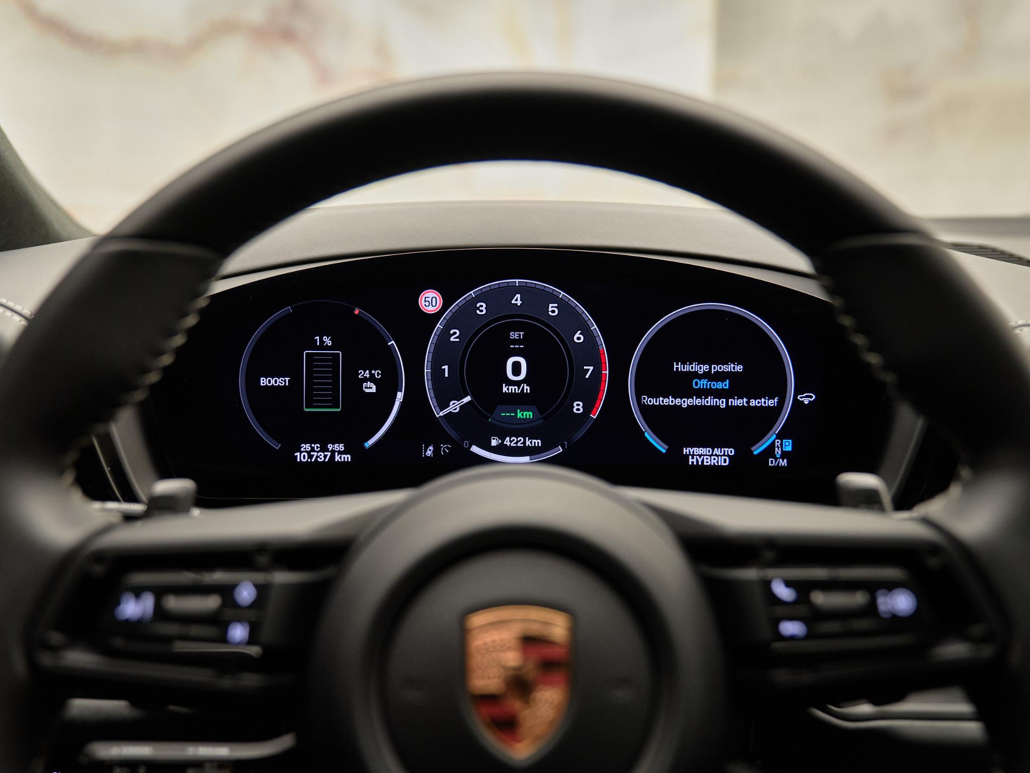 Porsche Cayenne - 19