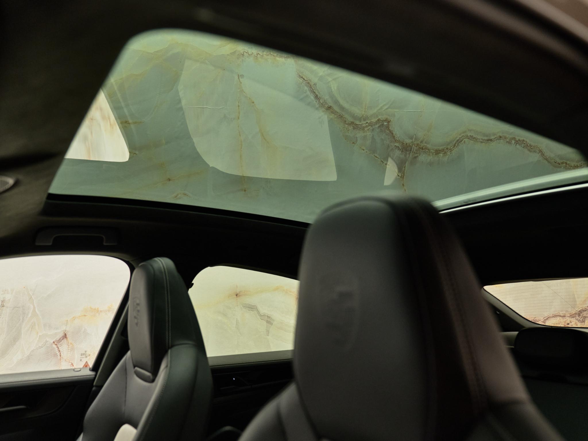 Porsche Cayenne - 11