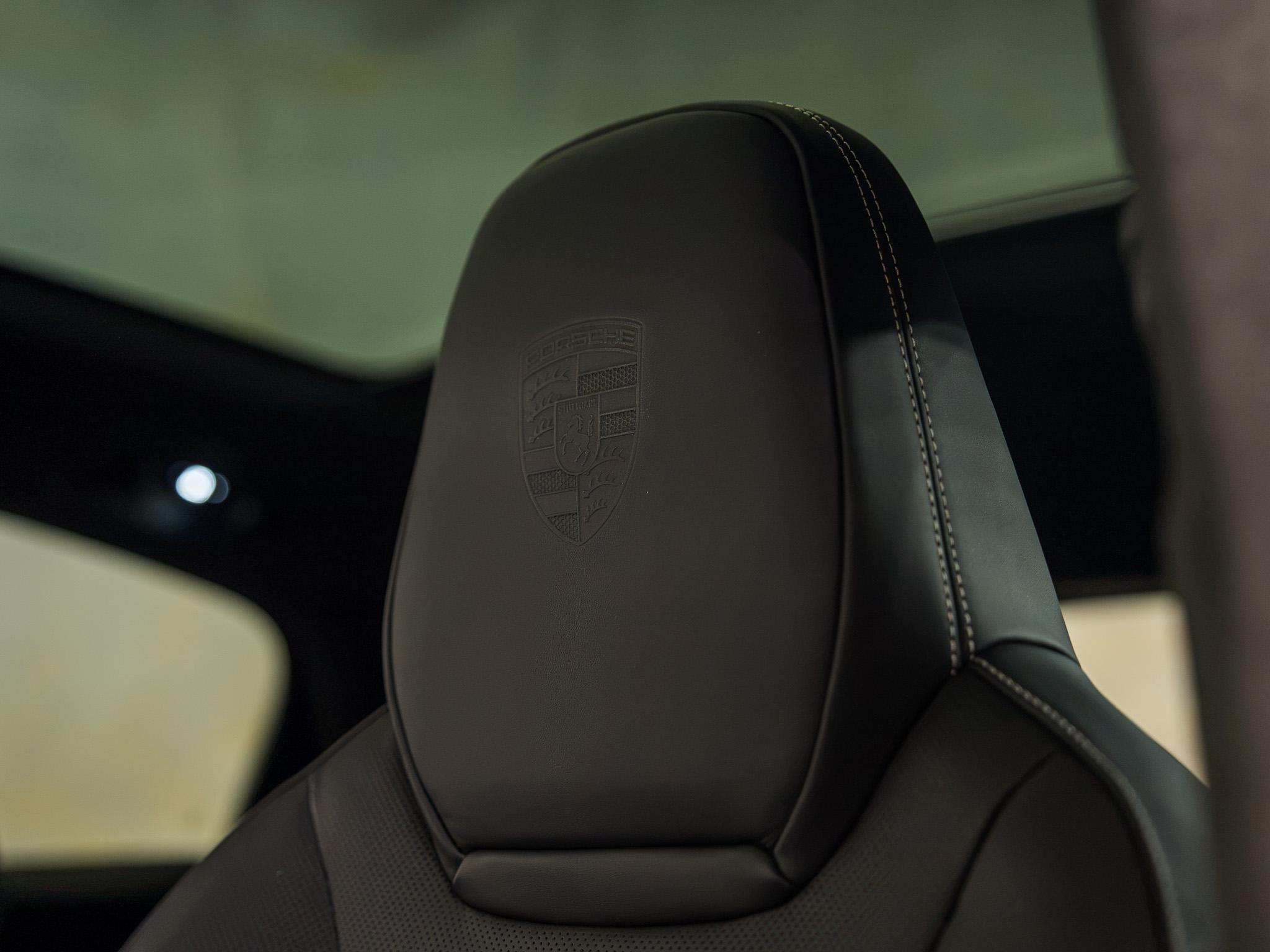 Porsche Cayenne - 17
